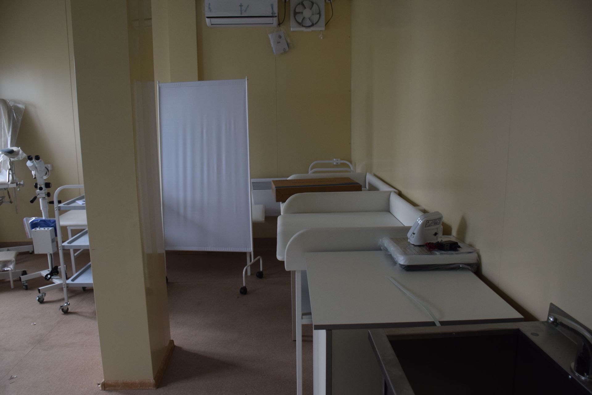 В Нурлате Дамир Ишкинеев осмотрел строящиеся фельдшерско-акушерские пункты