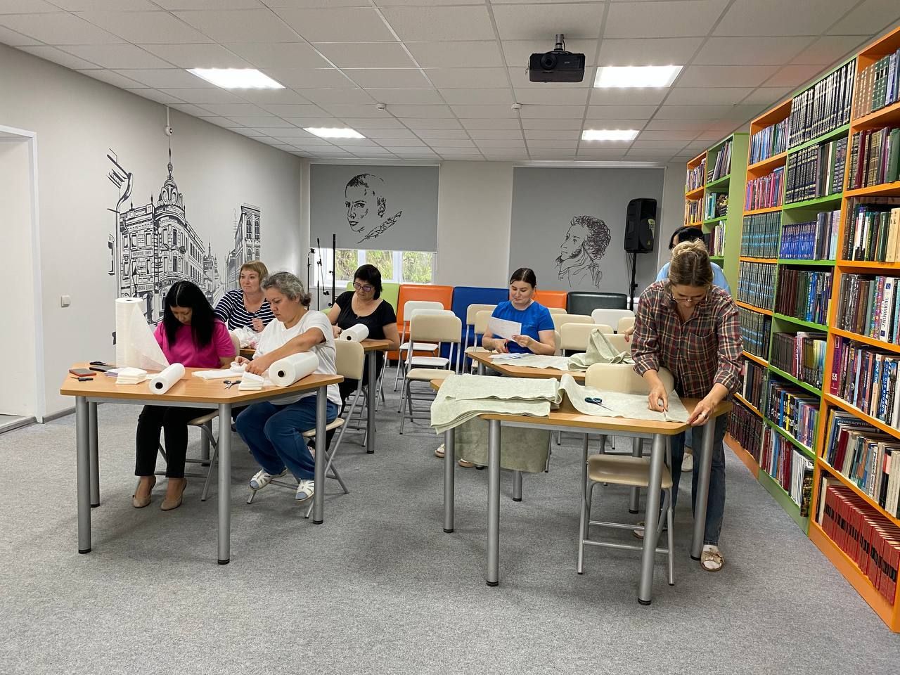 Нурлатские библиотекари изготовили 333 комплекта сухого душа для бойцов