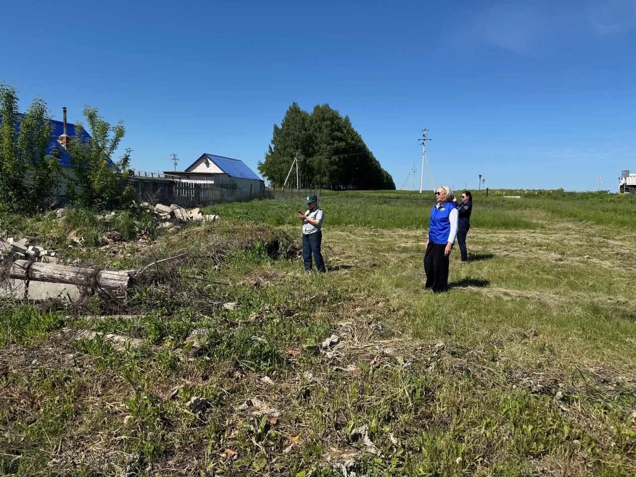 Проверка дорог Нурлатского района выявила несанкционированные свалки