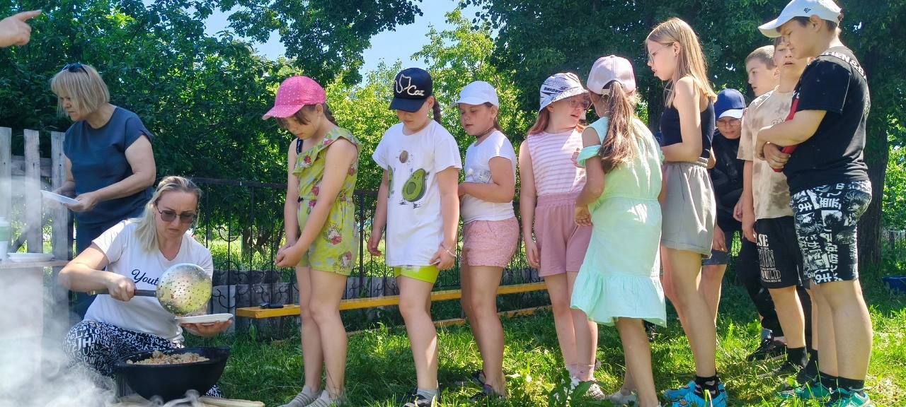 «Здравствуй, лето!» – праздник для детей в Мамыковской школе