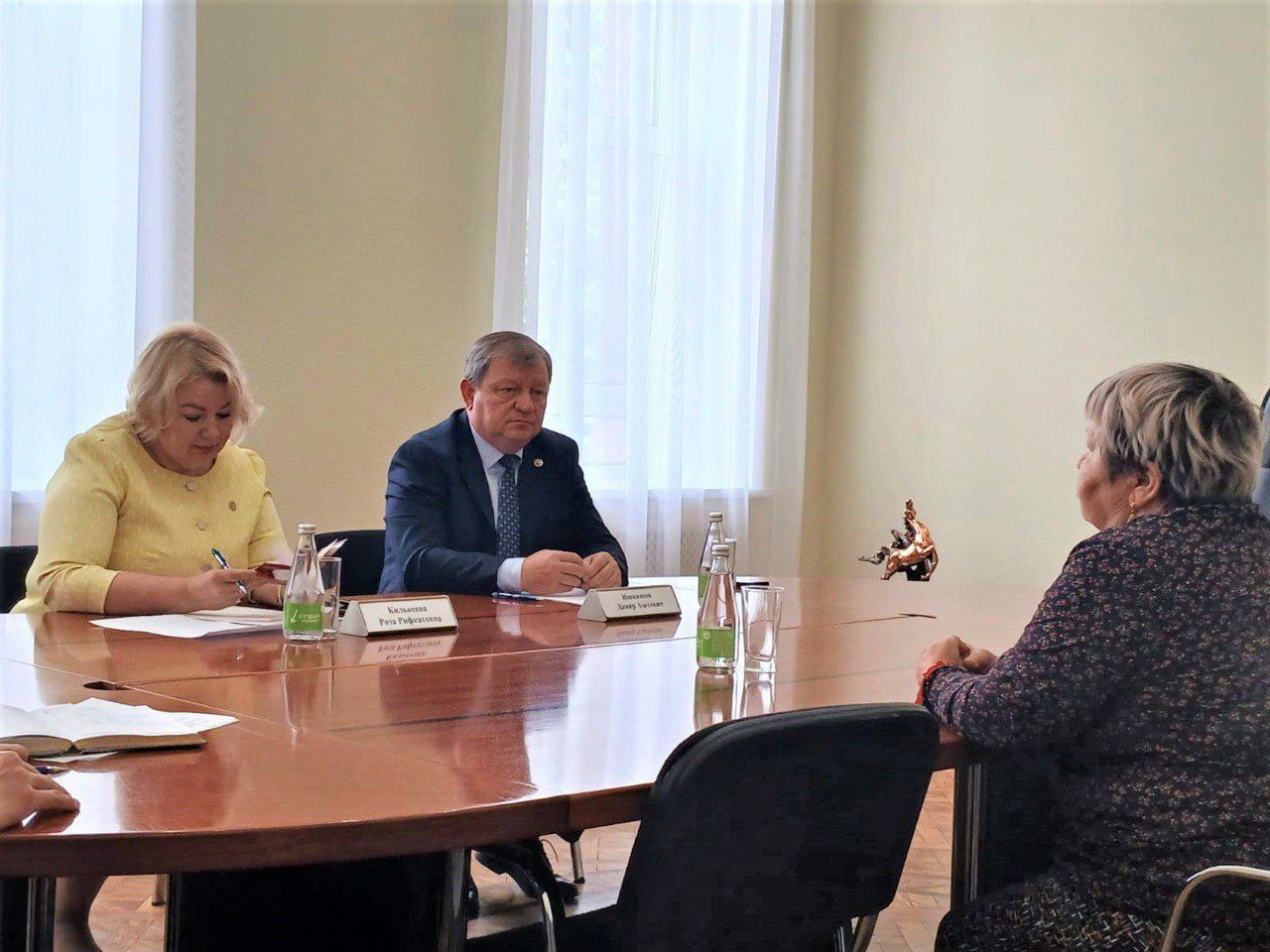 Руководство Аппарата Раиса РТ провело прием граждан в Нурлатском районе