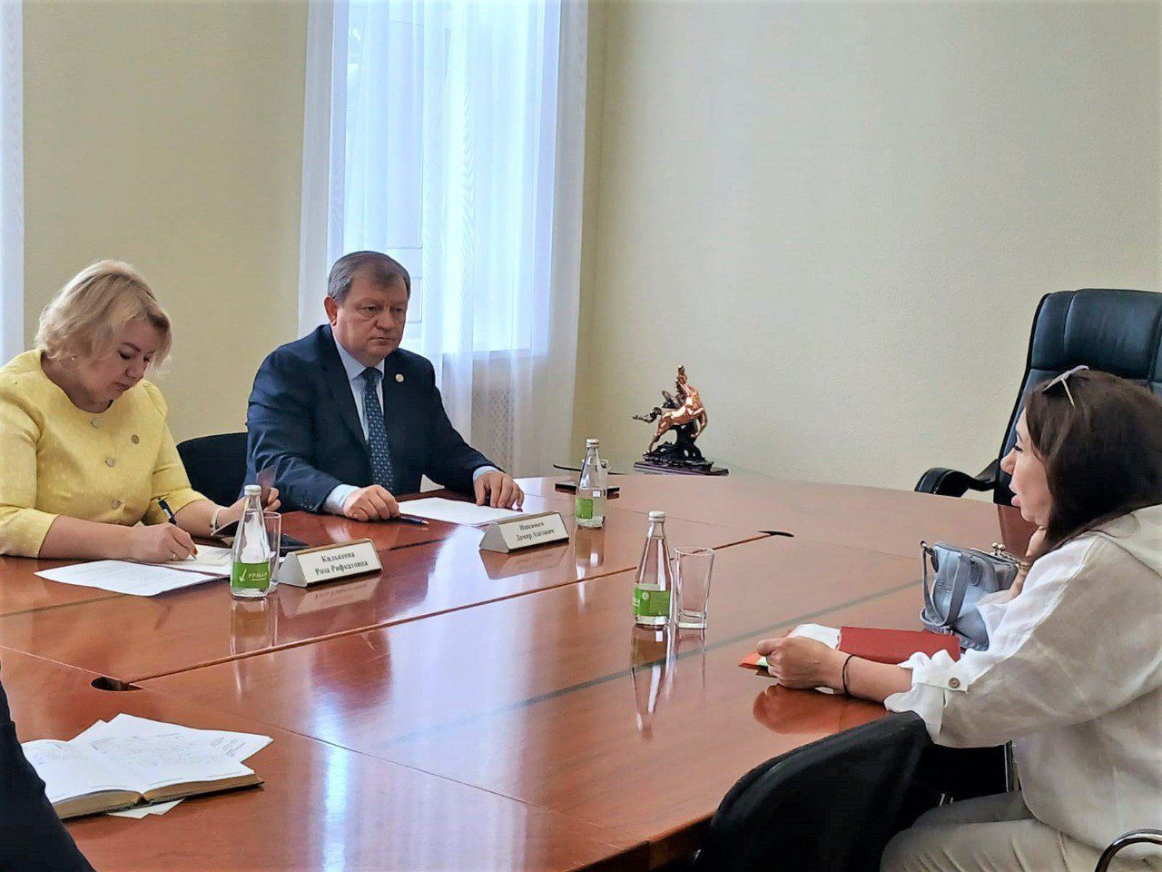 Руководство Аппарата Раиса РТ провело прием граждан в Нурлатском районе