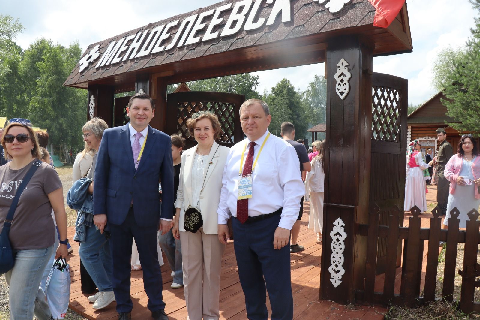 Нурлатское подворье на казанском Сабантуе посетил Раис Татарстана (+ фоторепортаж)