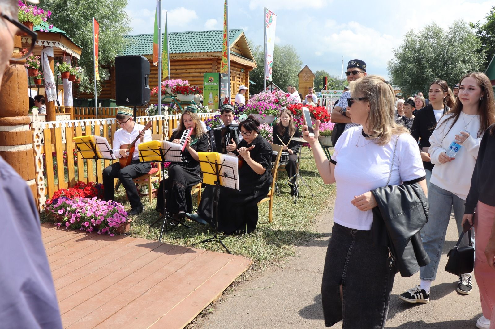 Нурлатское подворье на казанском Сабантуе посетил Раис Татарстана (+ фоторепортаж)