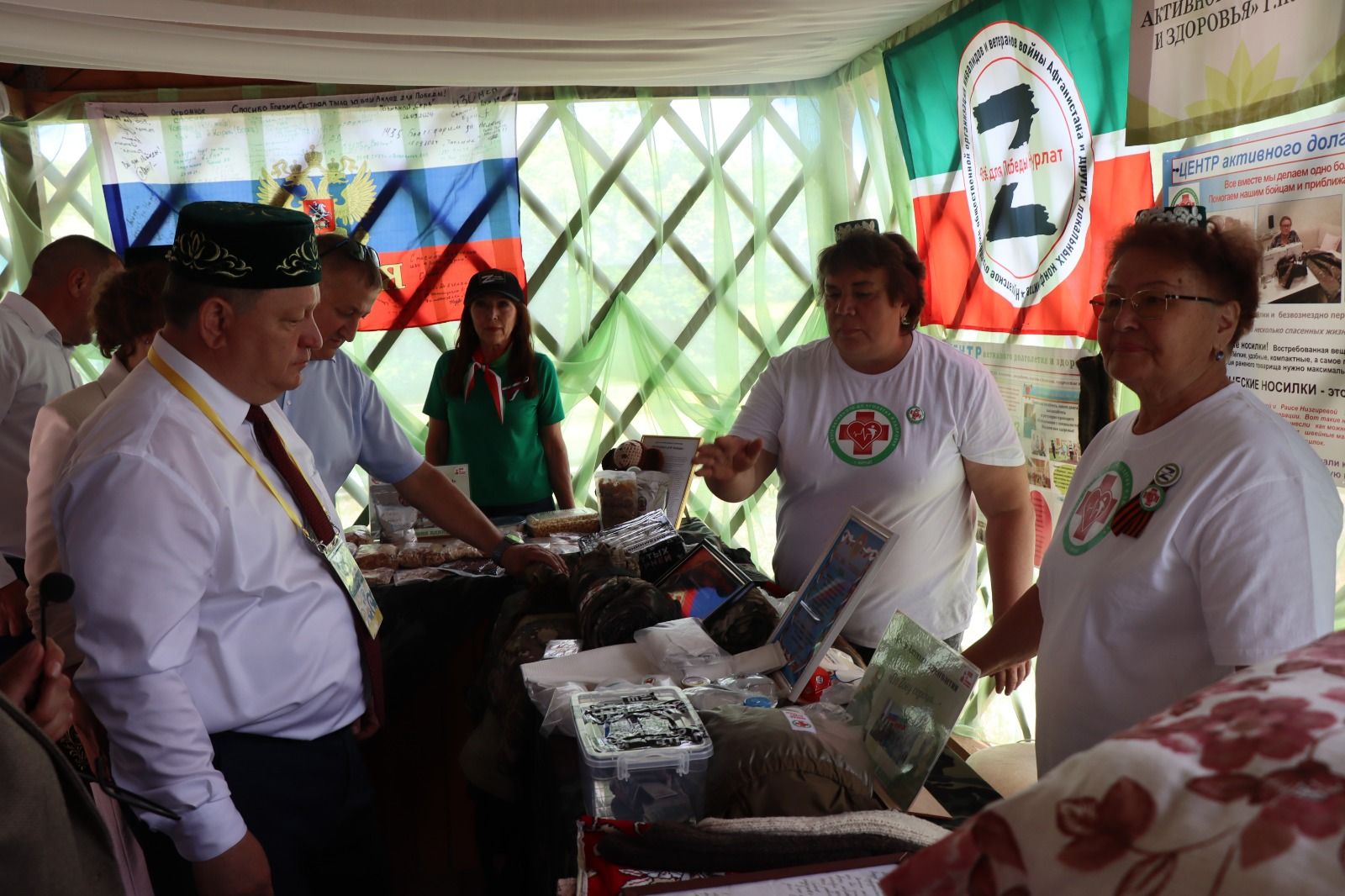 Нурлатское подворье на казанском Сабантуе посетил Раис Татарстана (+ фоторепортаж)