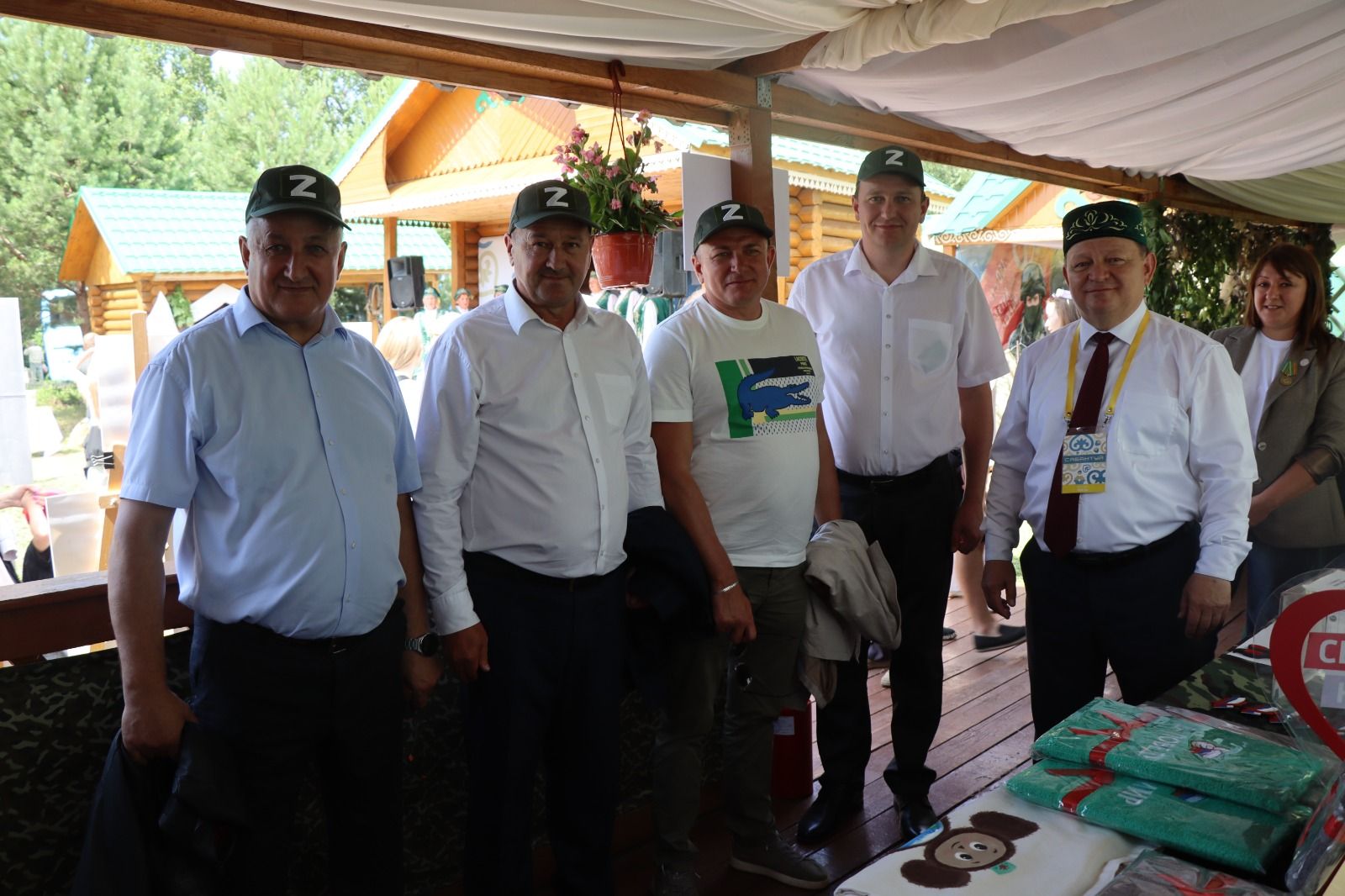 Нурлатское подворье на казанском Сабантуе посетил Раис Татарстана (+ фоторепортаж)