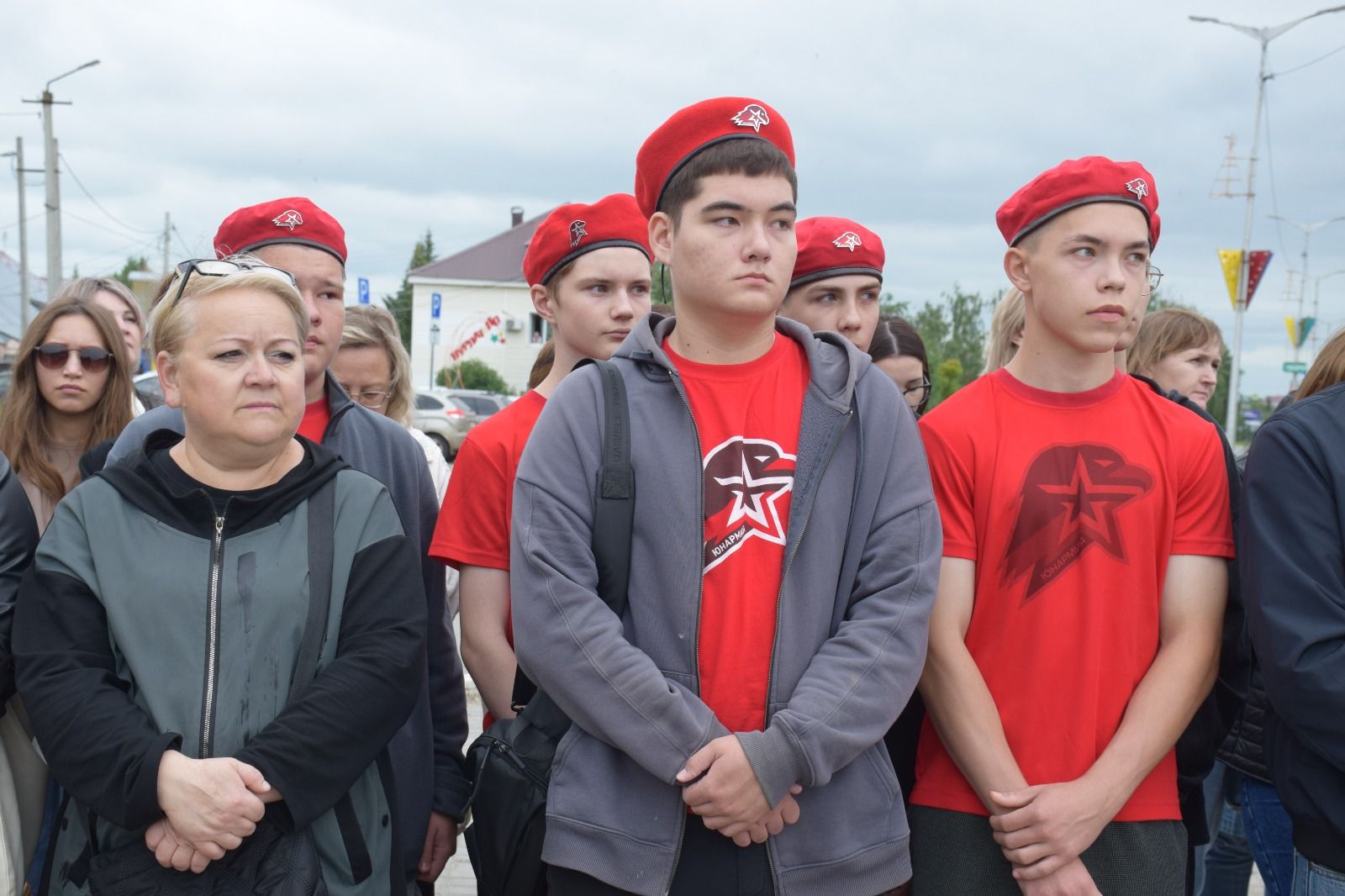 В День памяти и скорби в Нурлате прошел траурный митинг (+ фоторепортаж)