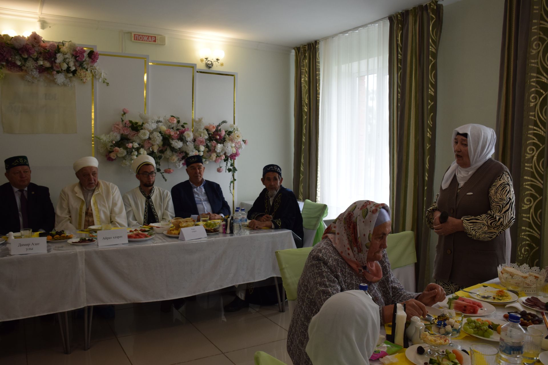 В образовательном центре имени Ахмадзаки хазрата Сафиуллина прошел Курбан-меджлис