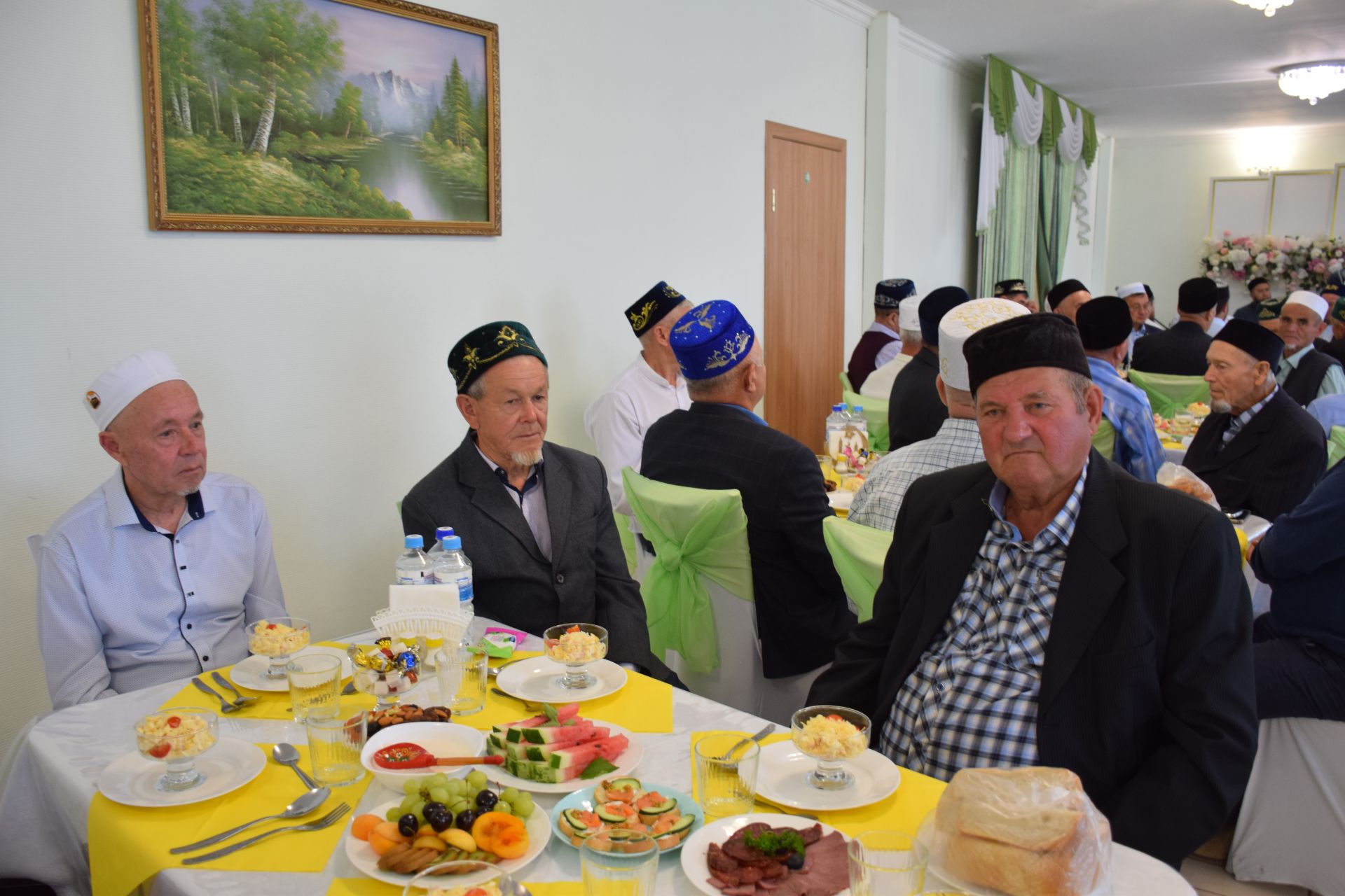 В образовательном центре имени Ахмадзаки хазрата Сафиуллина прошел Курбан-меджлис