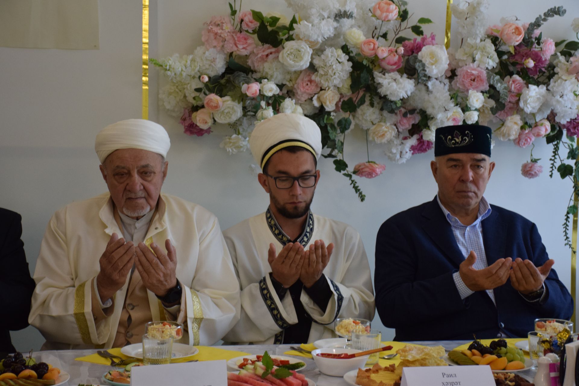 В образовательном центре имени Ахмадзаки хазрата Сафиуллина прошел Курбан-меджлис