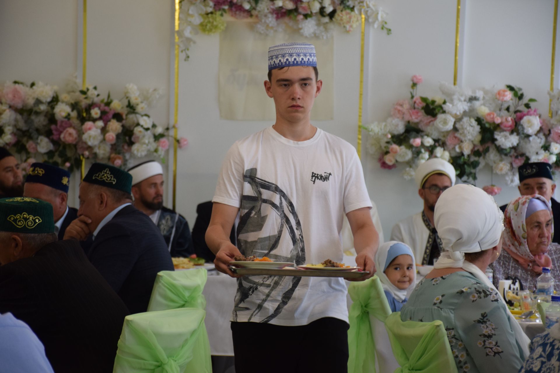 В образовательном центре имени Ахмадзаки хазрата Сафиуллина прошел Курбан-меджлис