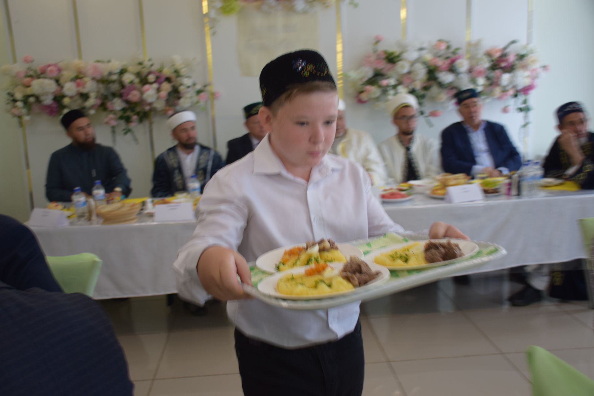 В образовательном центре имени Ахмадзаки хазрата Сафиуллина прошел Курбан-меджлис