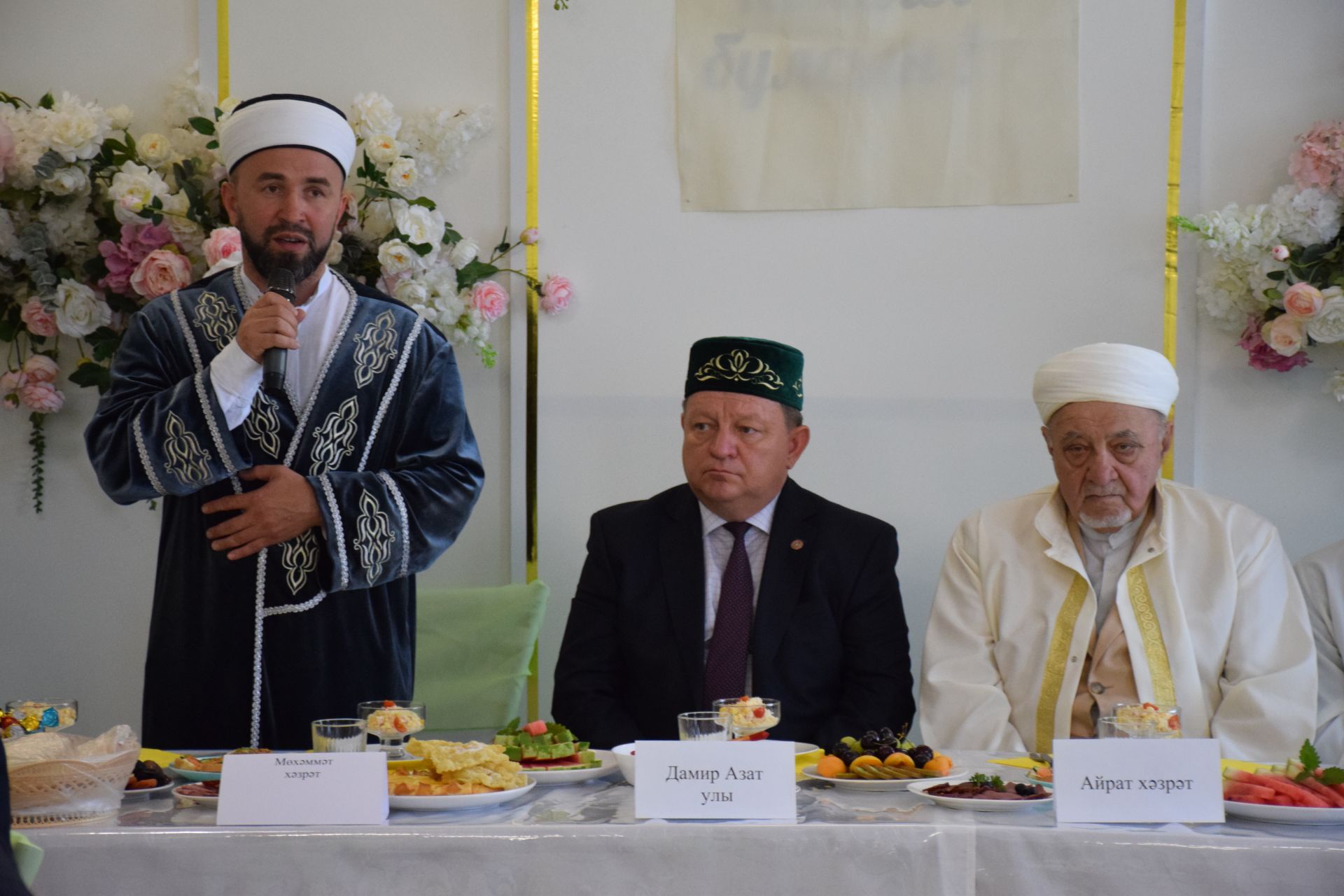 В образовательном центре имени Ахмадзаки хазрата Сафиуллина прошел Курбан-меджлис