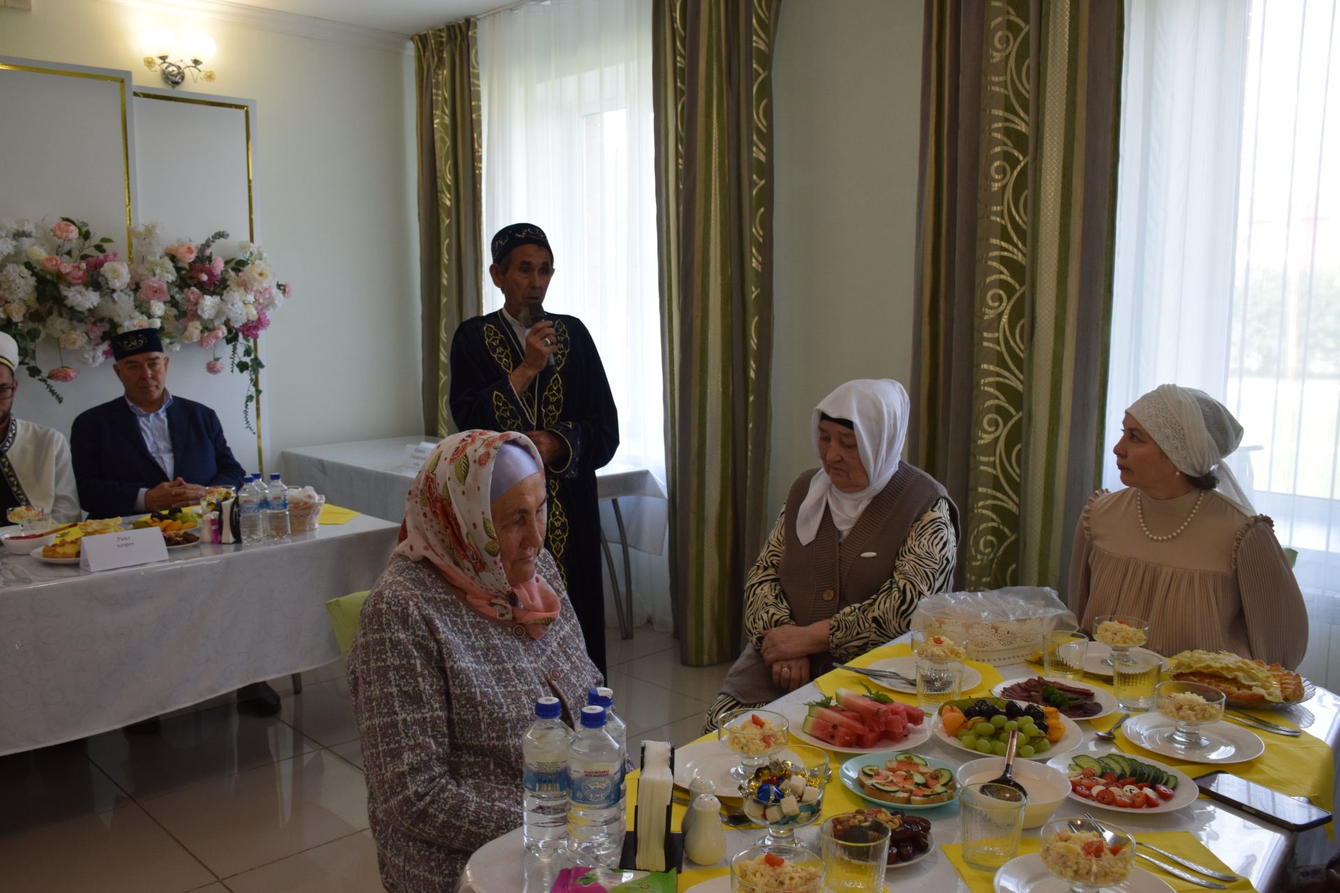 В образовательном центре имени Ахмадзаки хазрата Сафиуллина прошел Курбан-меджлис