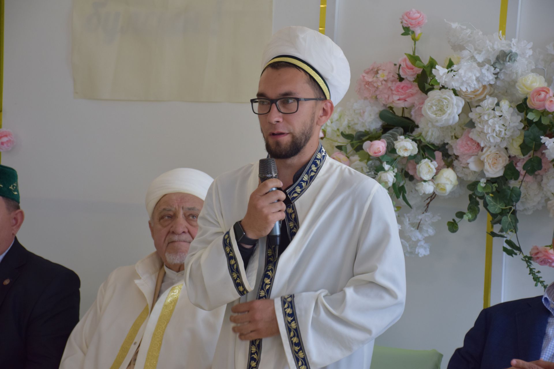 В образовательном центре имени Ахмадзаки хазрата Сафиуллина прошел Курбан-меджлис