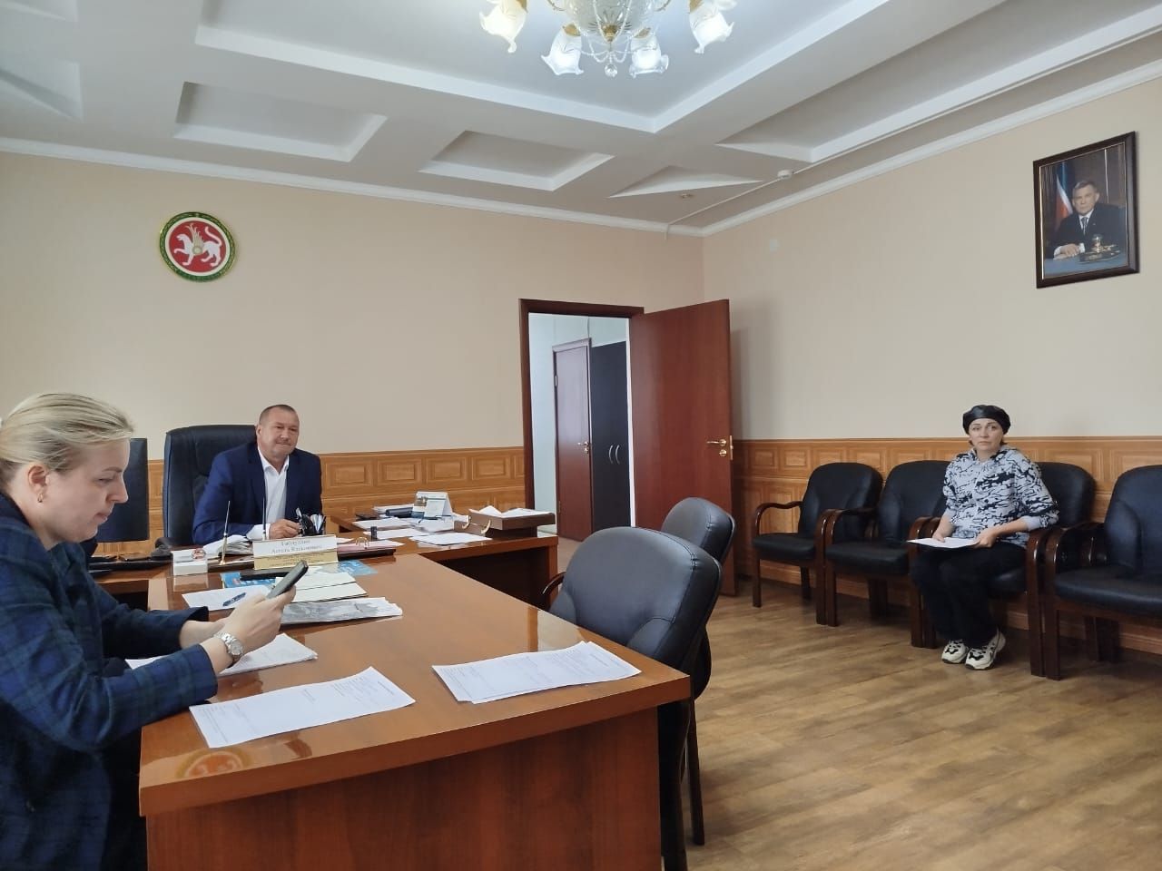 Асгать Габдуллин провёл приём граждан: решаем вопросы вместе