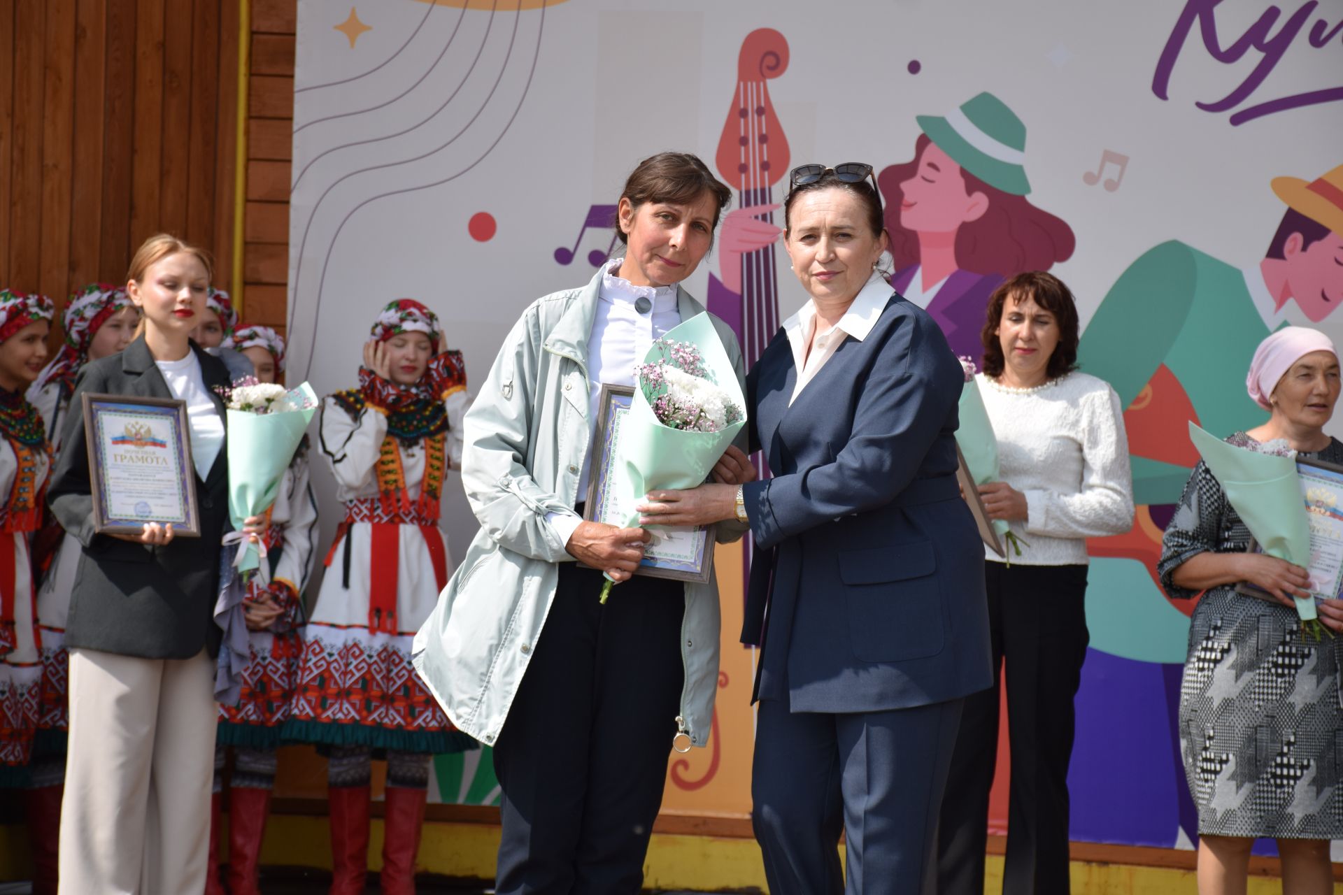 В преддверии Дня социального работника в Нурлате прошло праздничное мероприятие