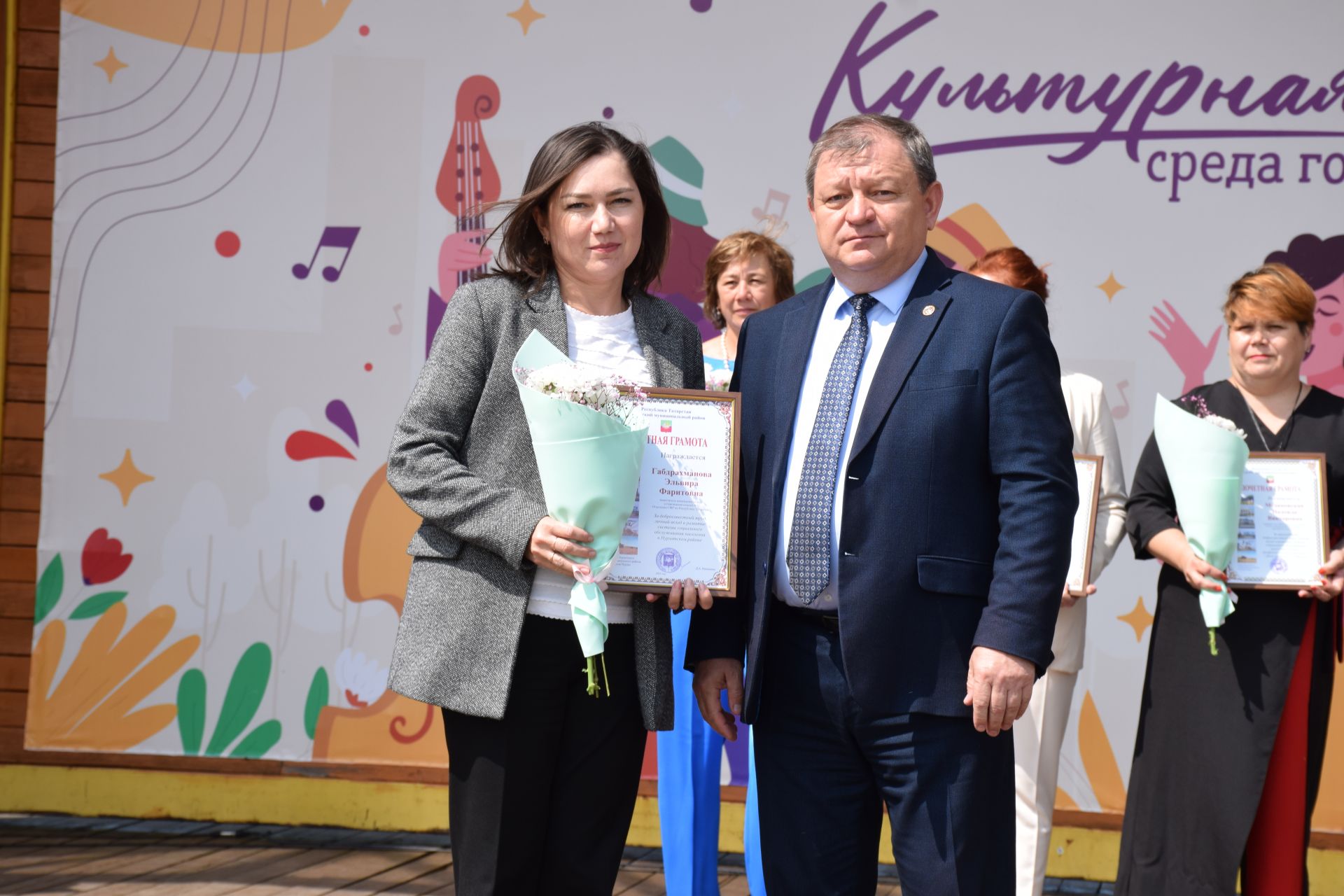 В преддверии Дня социального работника в Нурлате прошло праздничное мероприятие