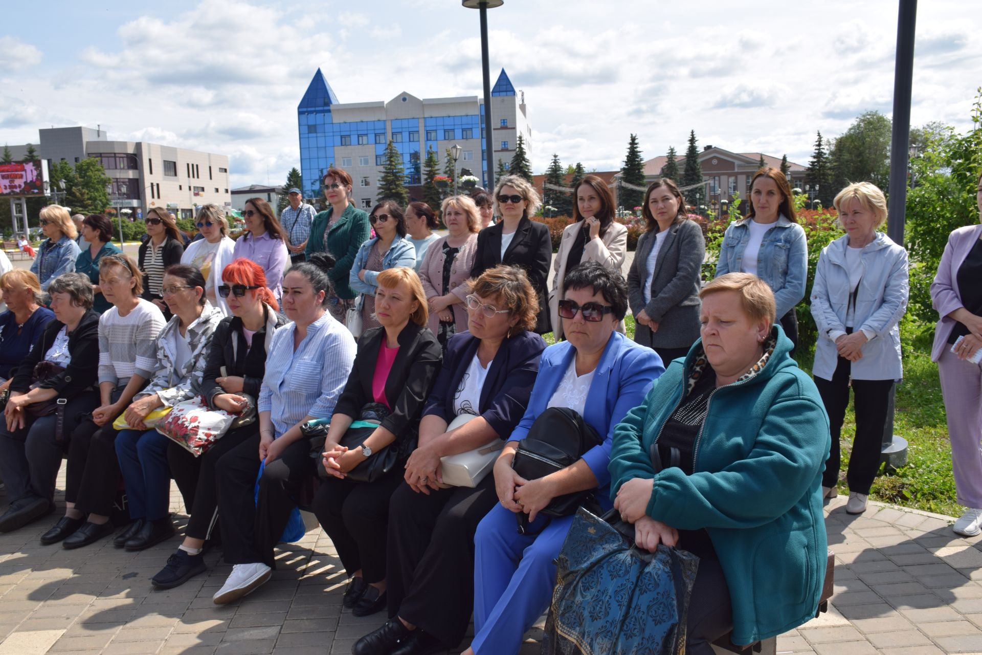 В преддверии Дня социального работника в Нурлате прошло праздничное мероприятие