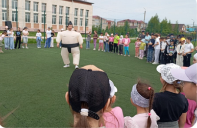 «Малый Сабантуй»: праздник радости и традиций в Нурлатской гимназии