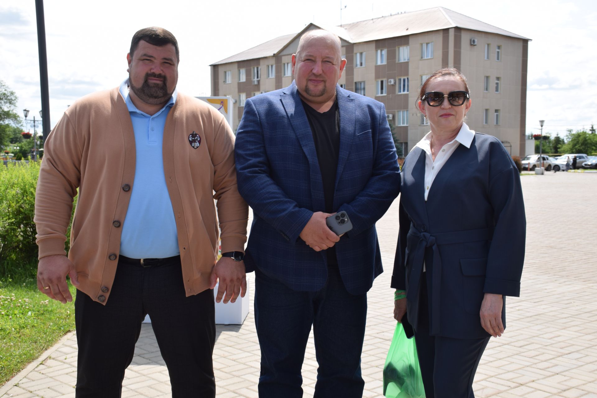 В преддверии Дня социального работника в Нурлате прошло праздничное мероприятие