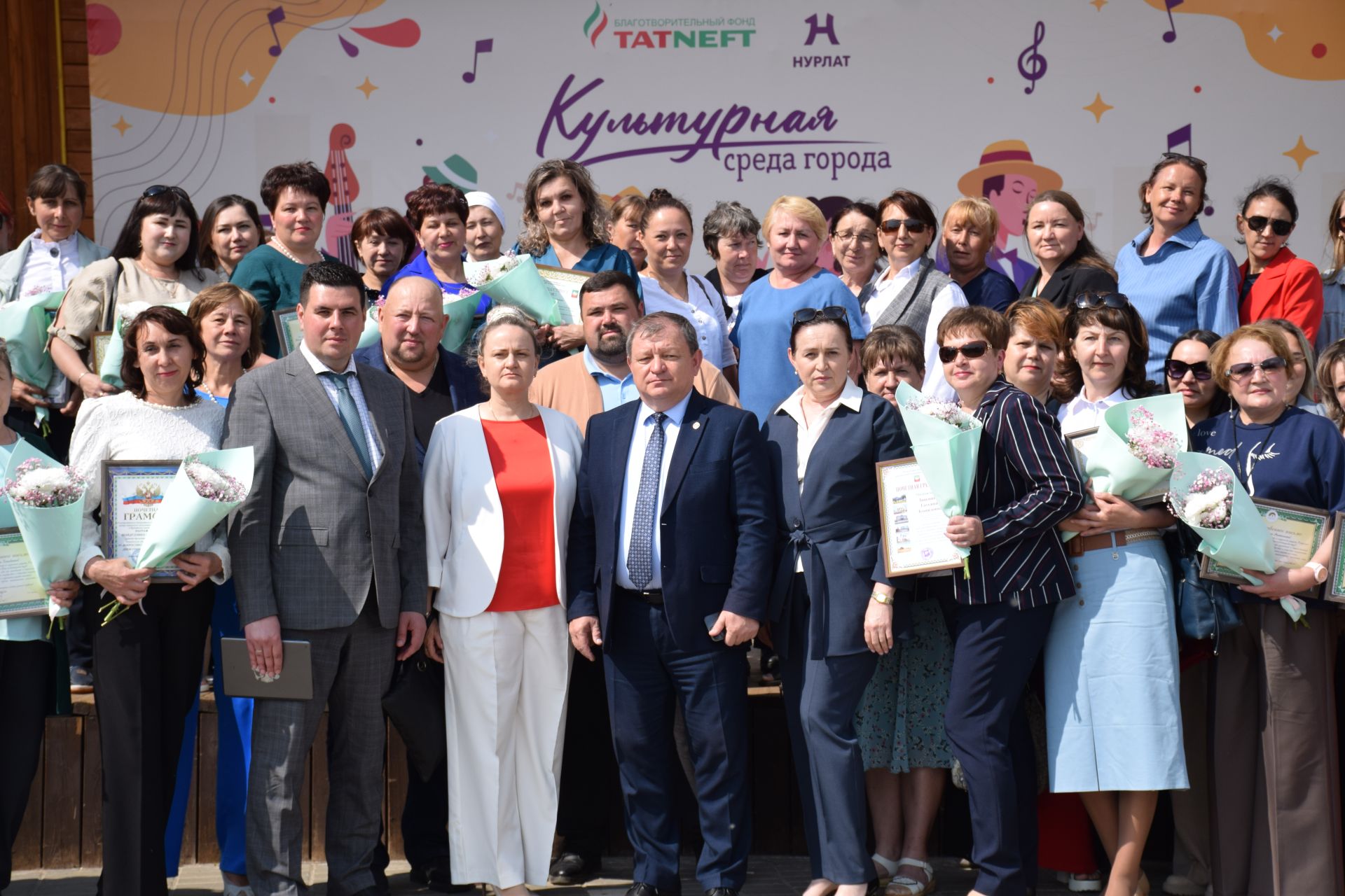 В преддверии Дня социального работника в Нурлате прошло праздничное мероприятие