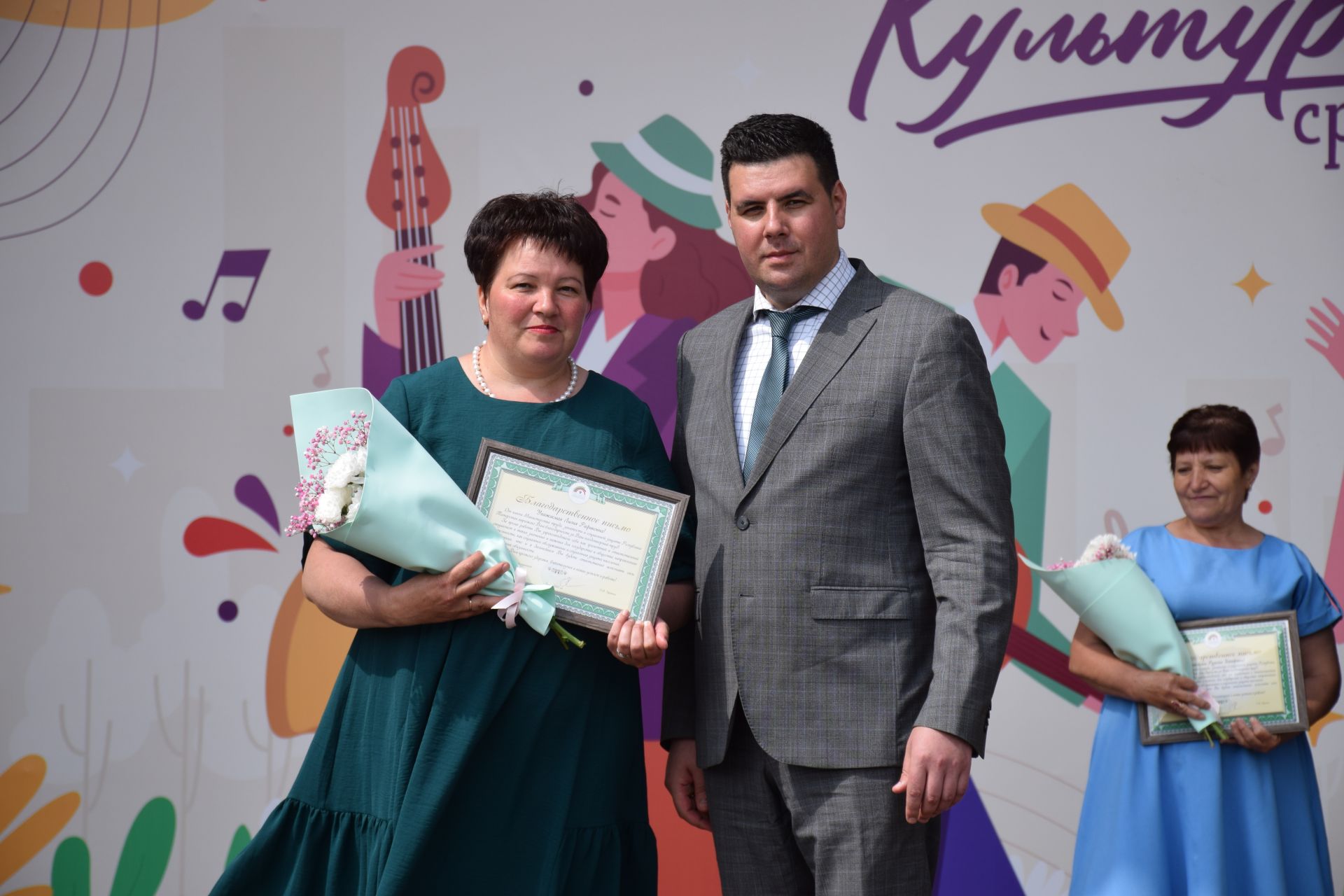 В преддверии Дня социального работника в Нурлате прошло праздничное мероприятие