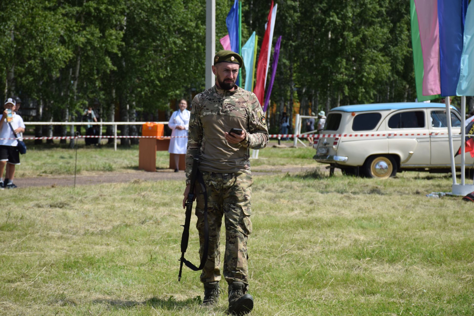 «Тропа мужества» и трофеи СВО: патриотическая площадка фонда «Все для Победы Нурлат» стала центром притяжения на Сабантуе