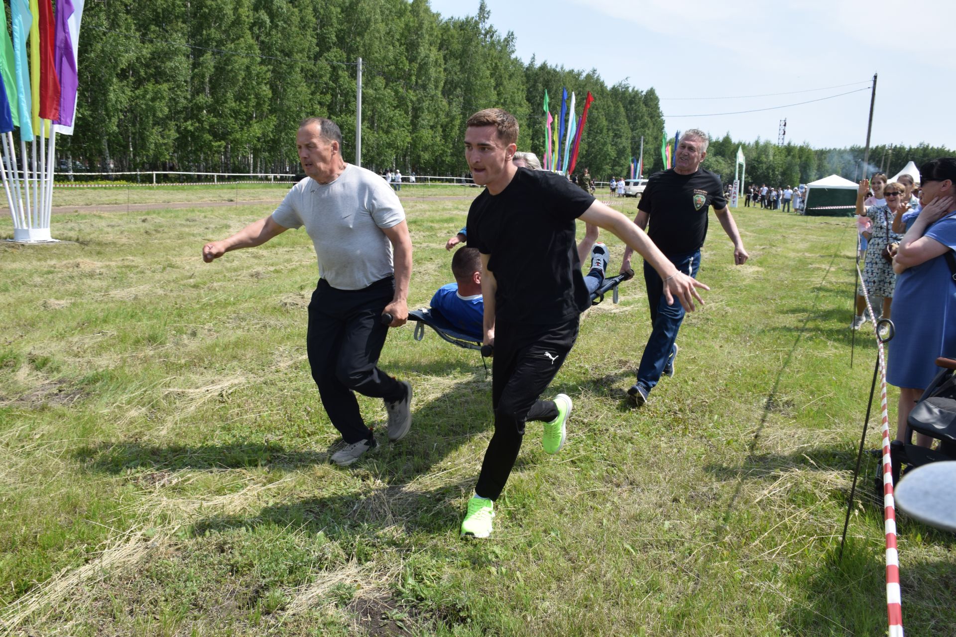 «Тропа мужества» и трофеи СВО: патриотическая площадка фонда «Все для Победы Нурлат» стала центром притяжения на Сабантуе