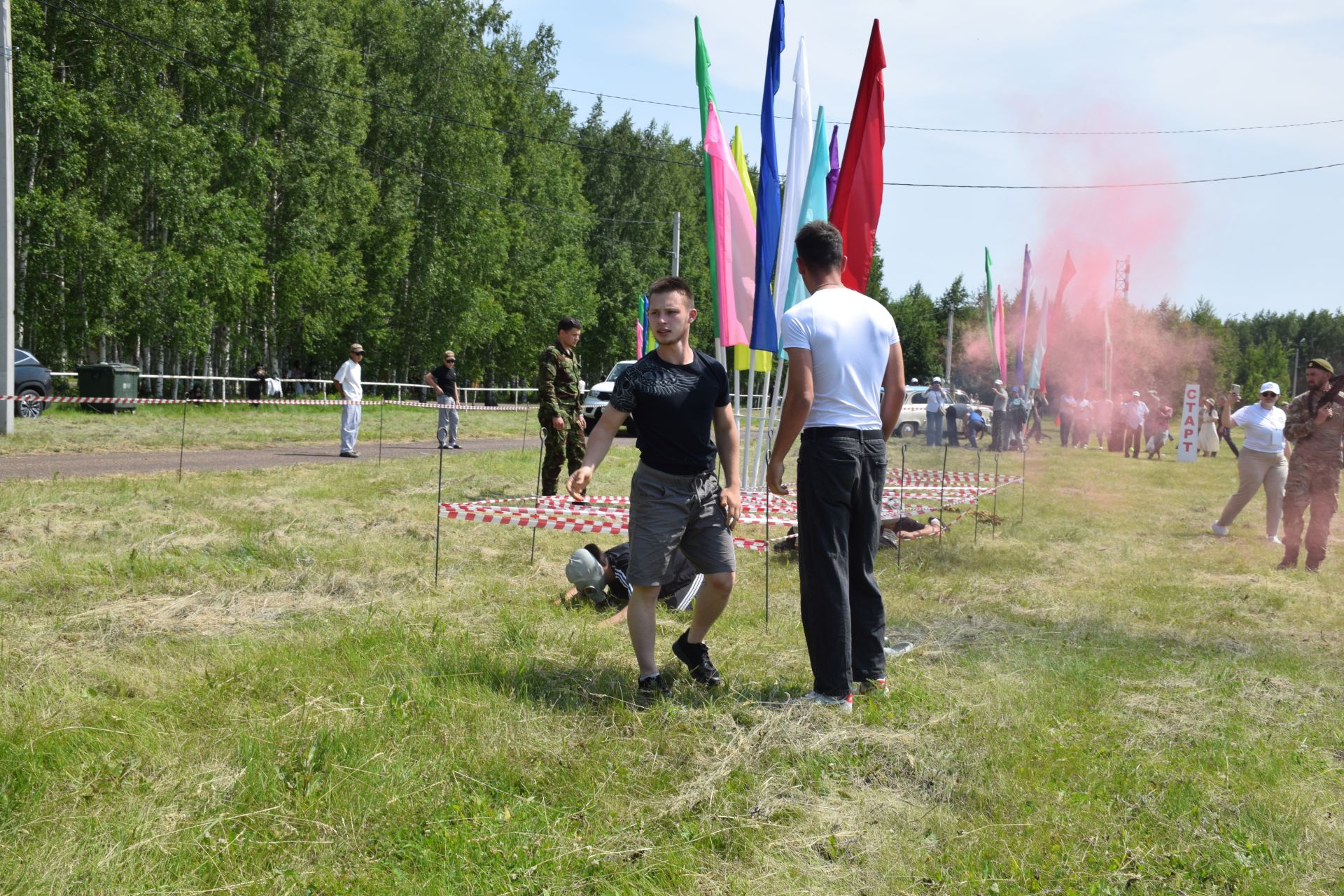 «Тропа мужества» и трофеи СВО: патриотическая площадка фонда «Все для Победы Нурлат» стала центром притяжения на Сабантуе