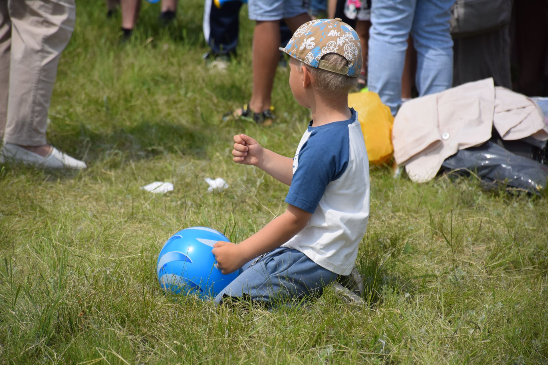 Захит Зядитов из Нового Иглайкина покорил 12-метровый шест на Сабантуе в Нурлате