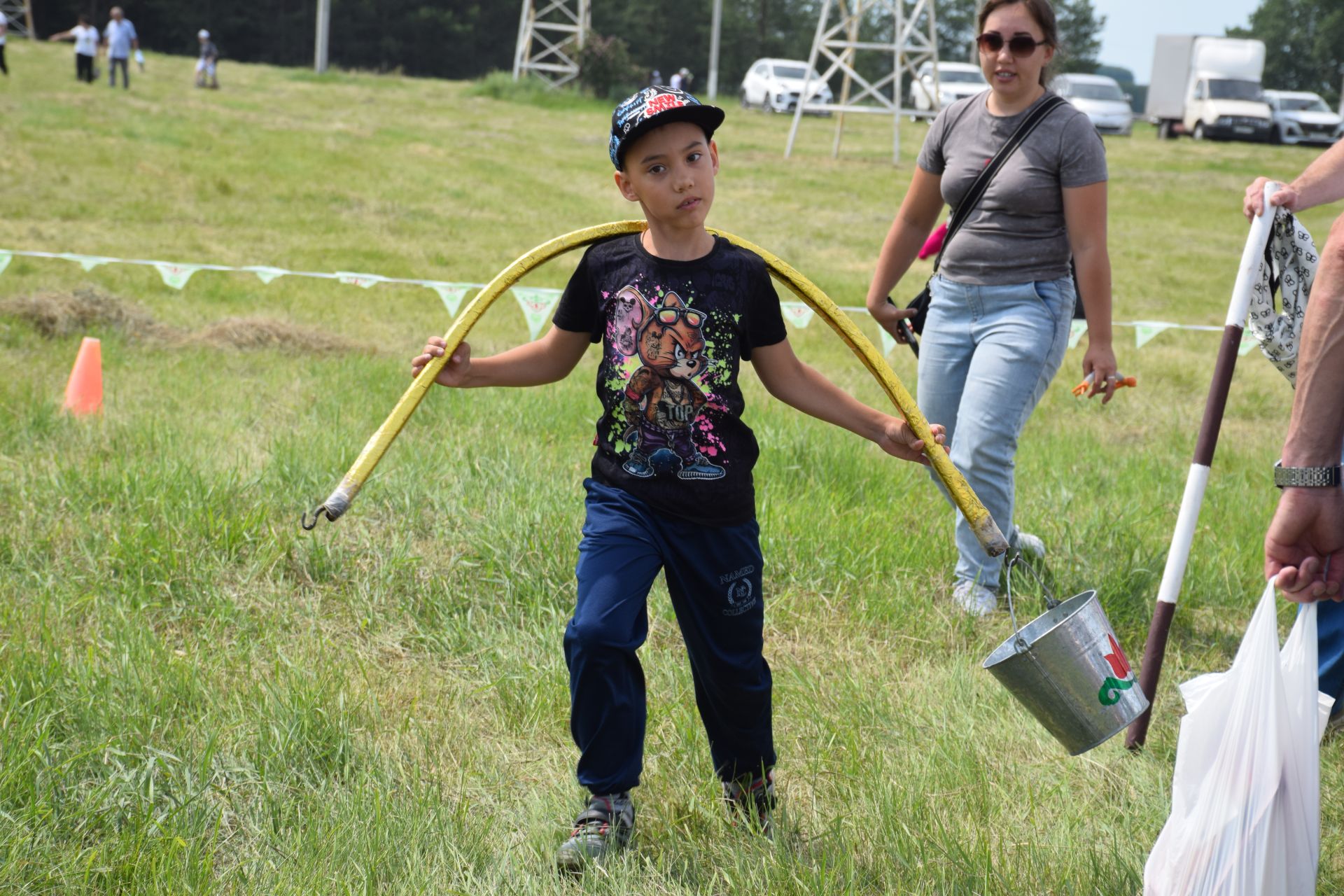 Захит Зядитов из Нового Иглайкина покорил 12-метровый шест на Сабантуе в Нурлате