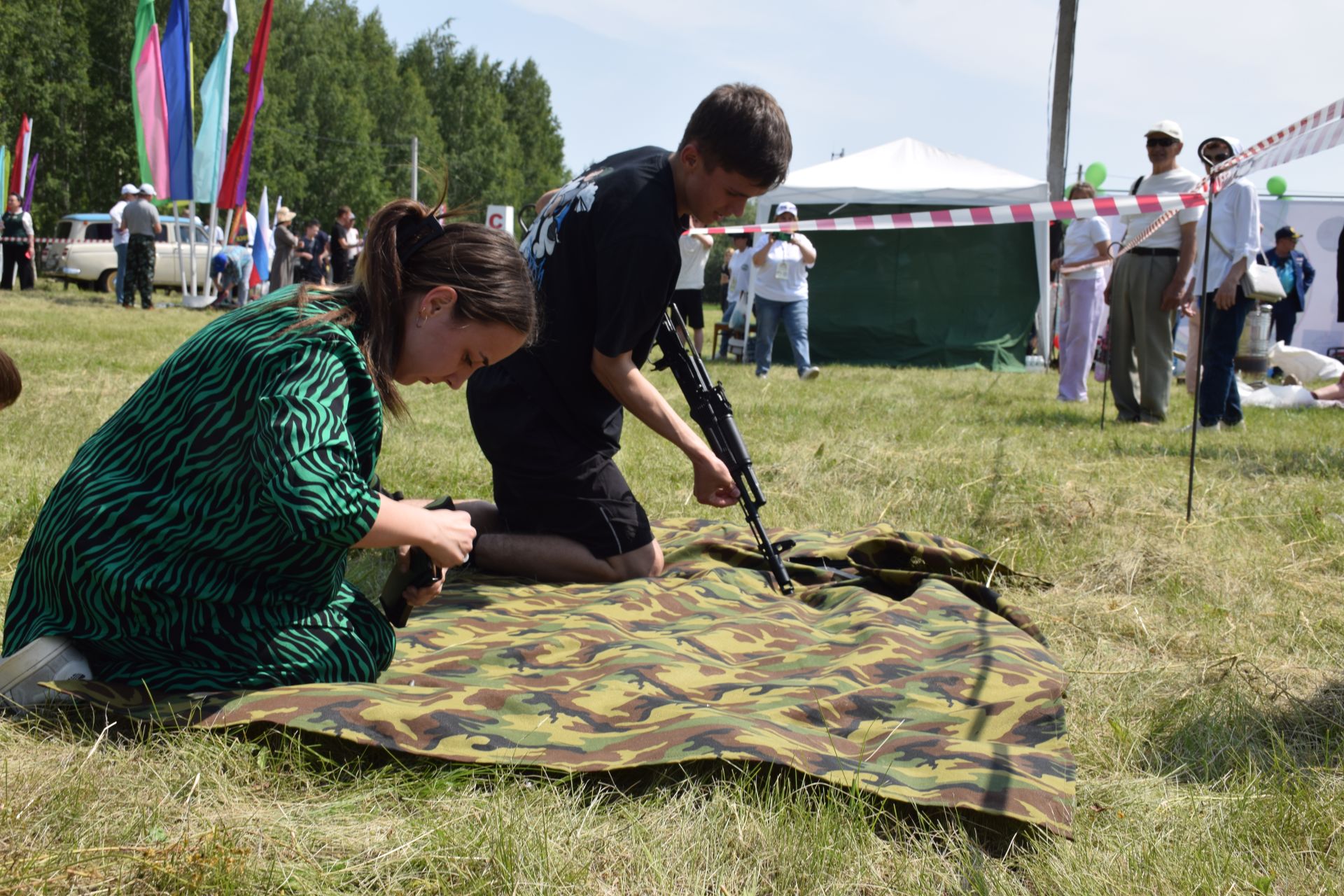 «Тропа мужества» и трофеи СВО: патриотическая площадка фонда «Все для Победы Нурлат» стала центром притяжения на Сабантуе