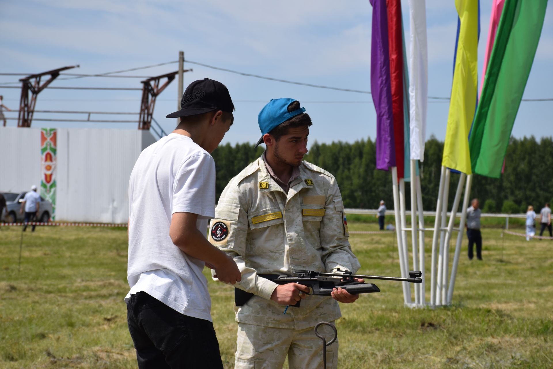 «Тропа мужества» и трофеи СВО: патриотическая площадка фонда «Все для Победы Нурлат» стала центром притяжения на Сабантуе