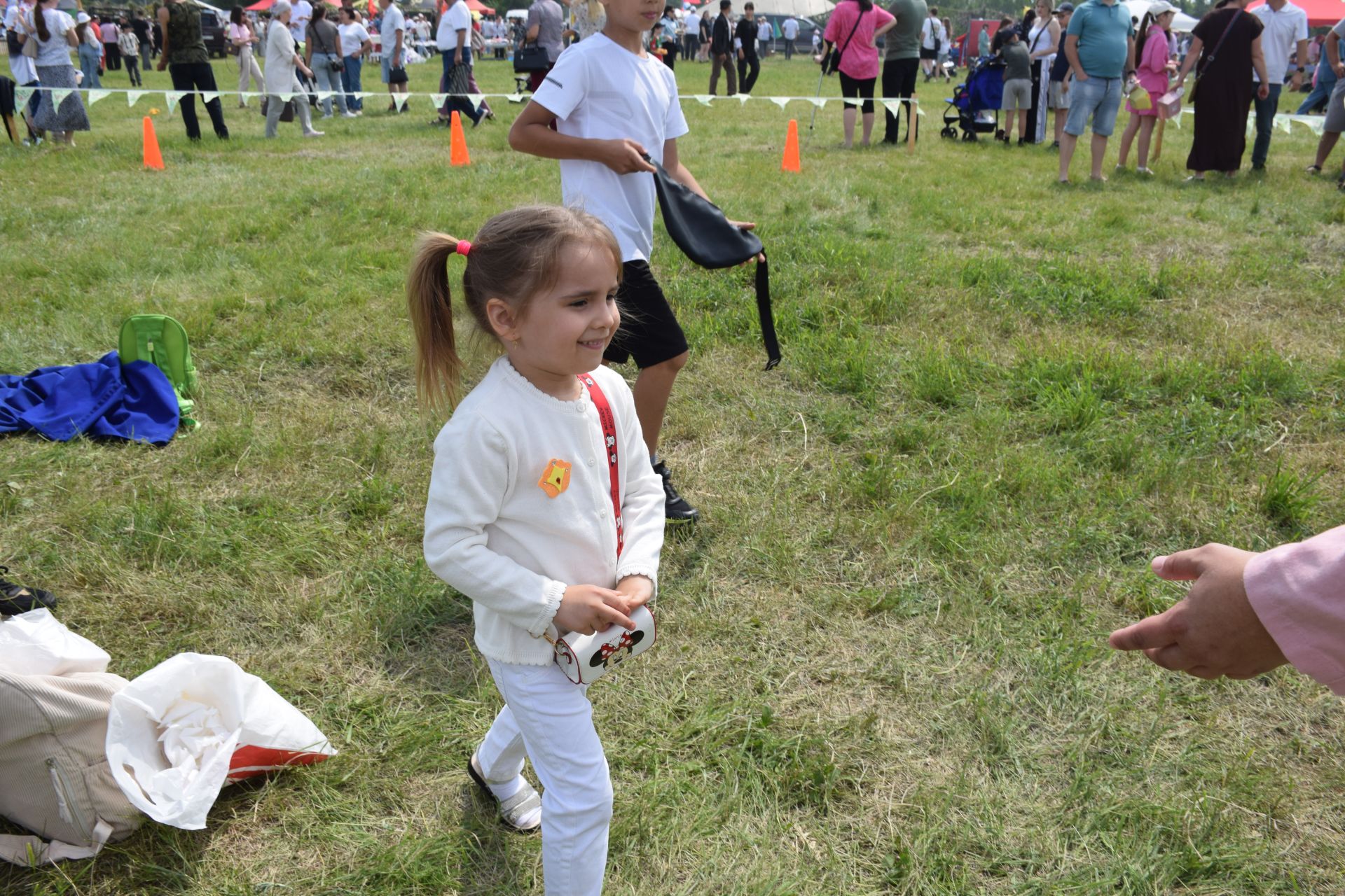 Захит Зядитов из Нового Иглайкина покорил 12-метровый шест на Сабантуе в Нурлате