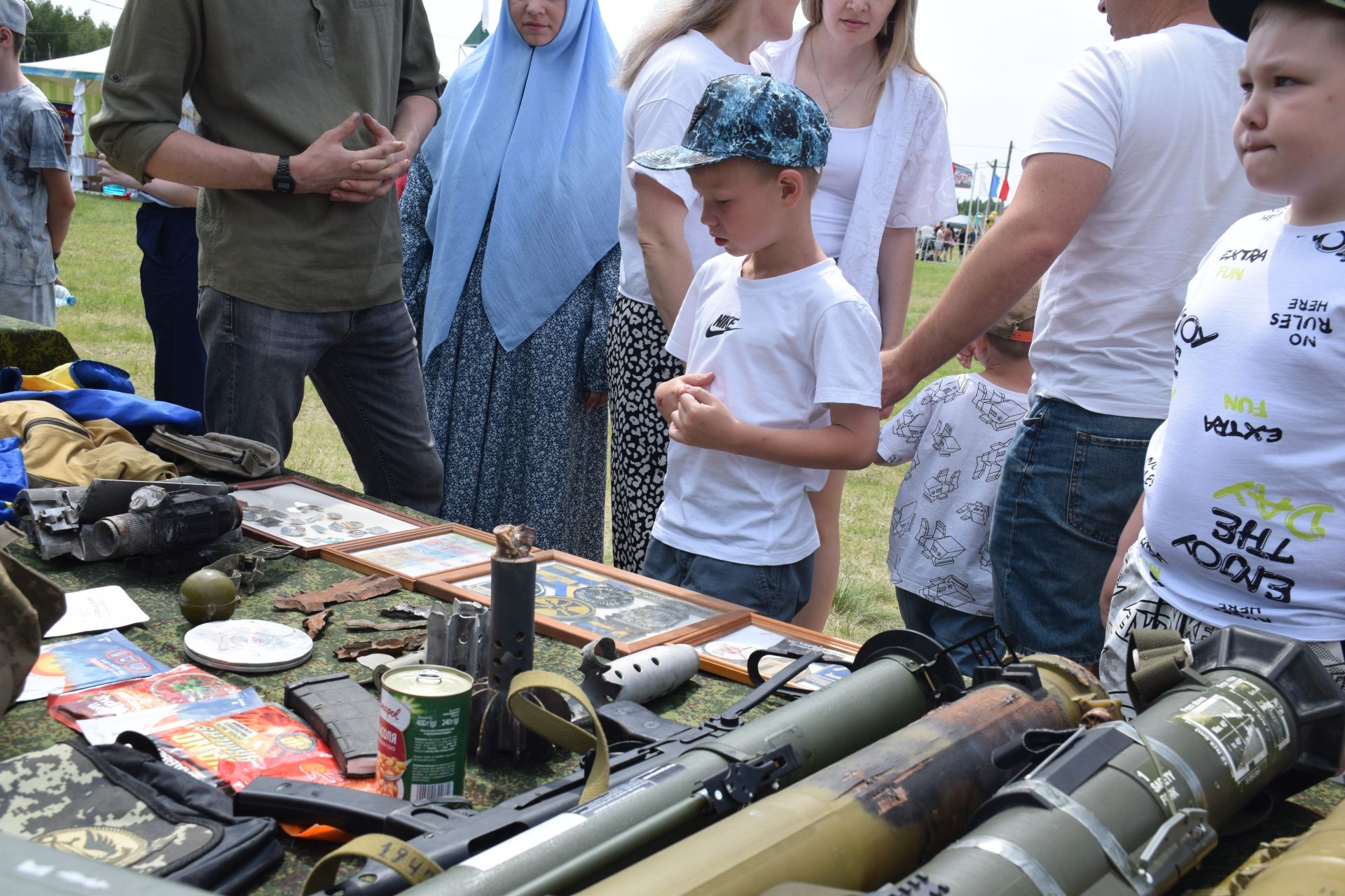 «Тропа мужества» и трофеи СВО: патриотическая площадка фонда «Все для Победы Нурлат» стала центром притяжения на Сабантуе