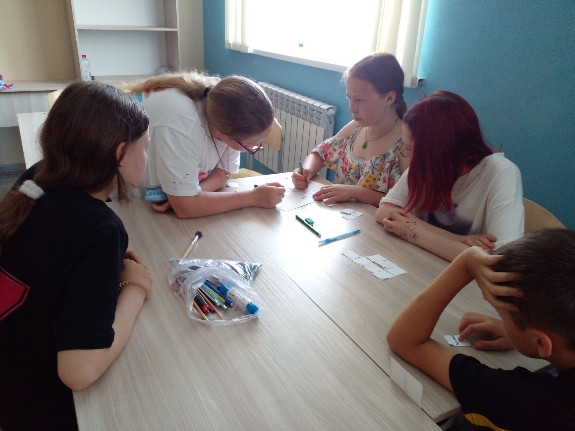 День Нептуна, интеллектуальные баталии и забота о безопасности: как проводят время в лагере «Мечта»