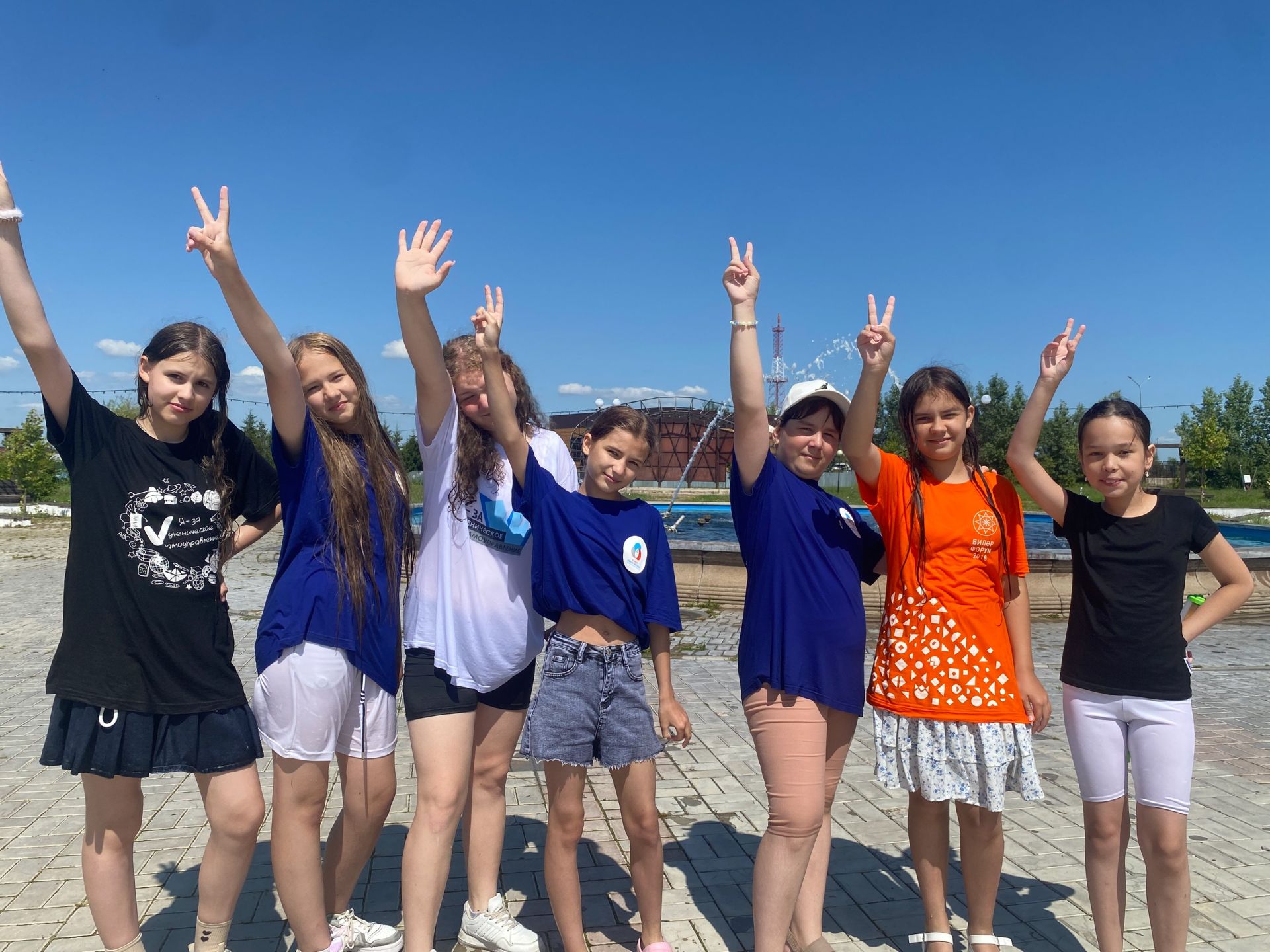 День Нептуна, интеллектуальные баталии и забота о безопасности: как проводят время в лагере «Мечта»