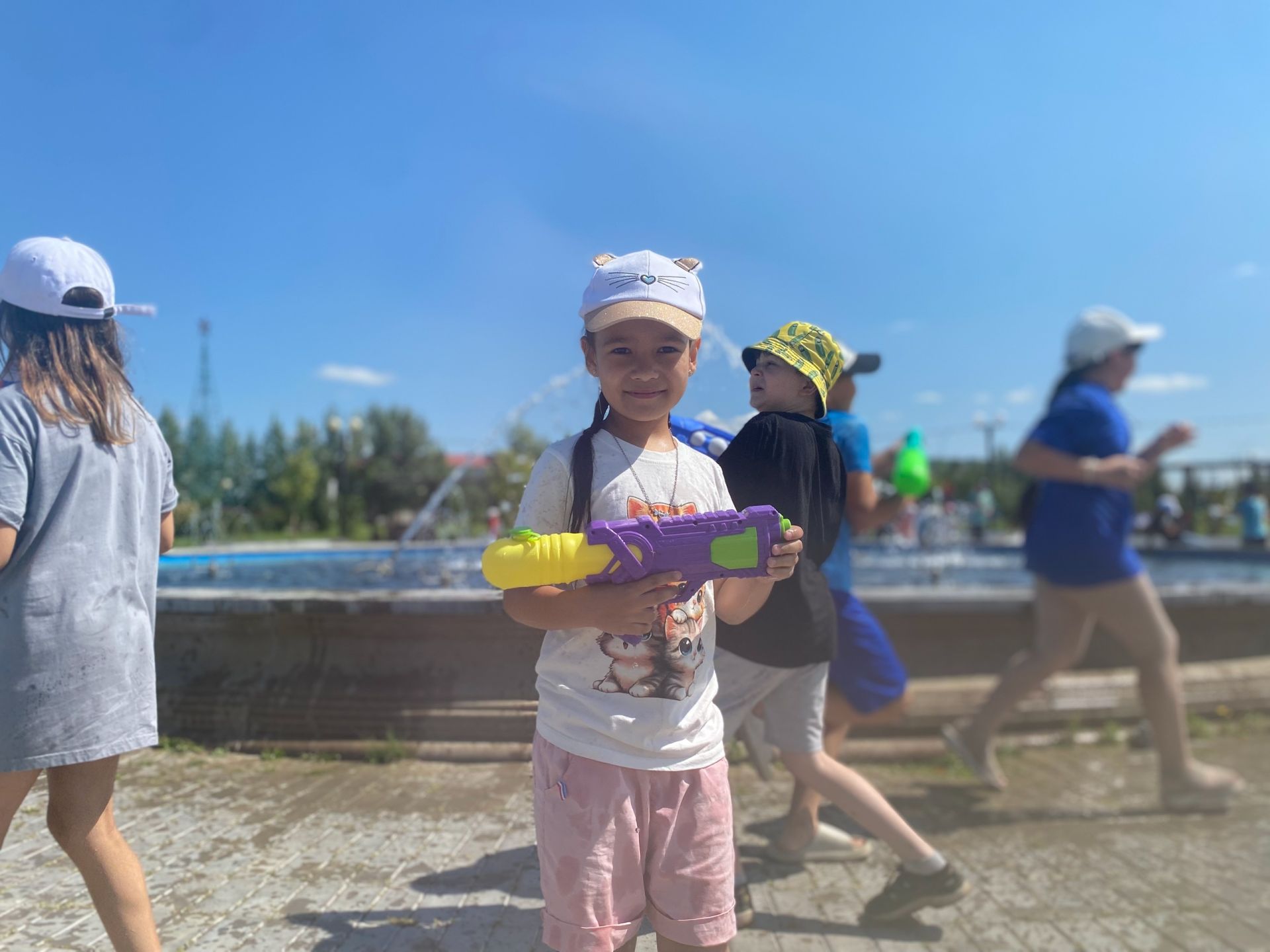 День Нептуна, интеллектуальные баталии и забота о безопасности: как проводят время в лагере «Мечта»