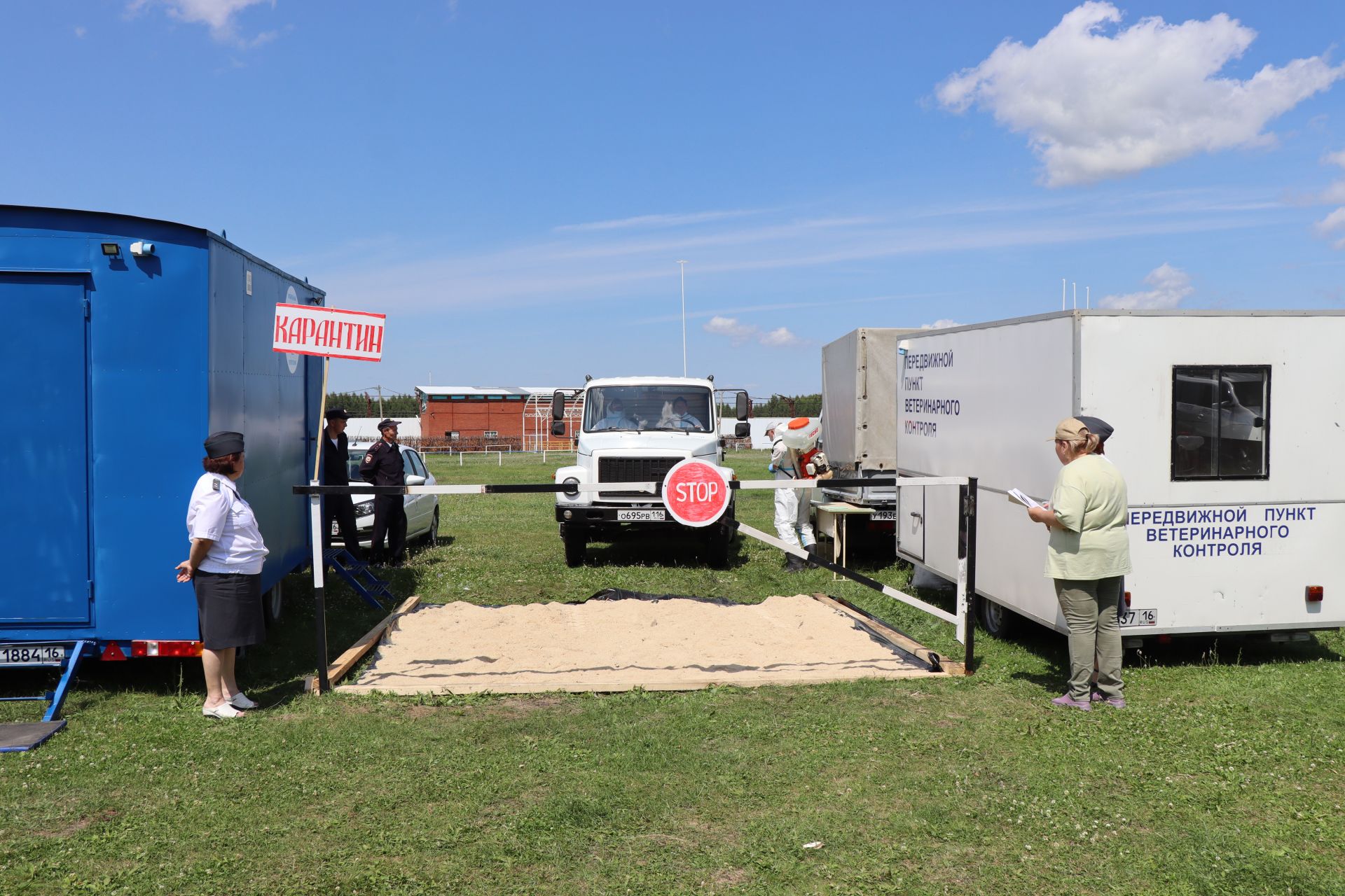 В Нурлате прошли Межрегиональные командно-штабные учения по ликвидации очага чумы мелких жвачных животных
