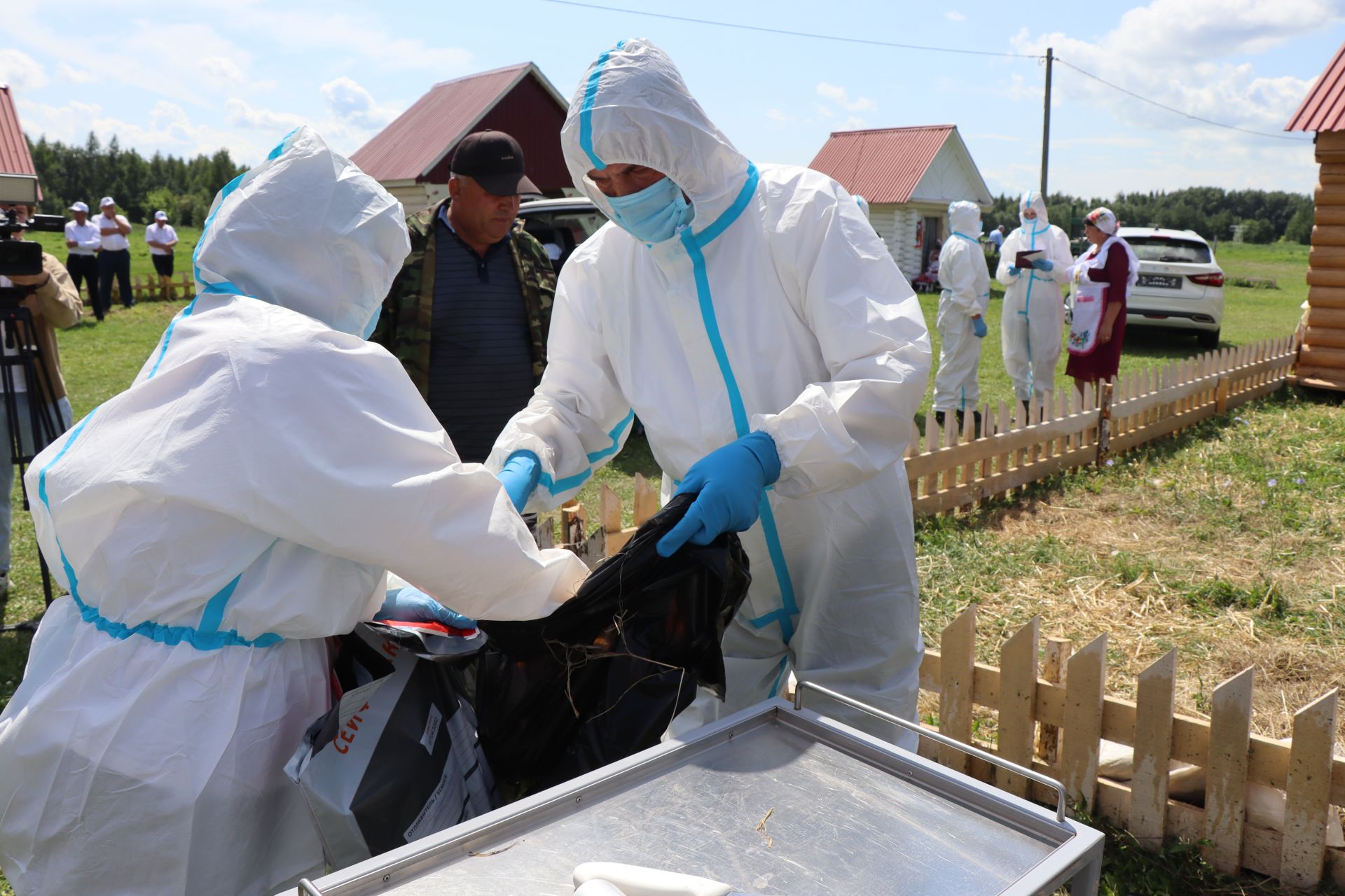 В Нурлате прошли Межрегиональные командно-штабные учения по ликвидации очага чумы мелких жвачных животных
