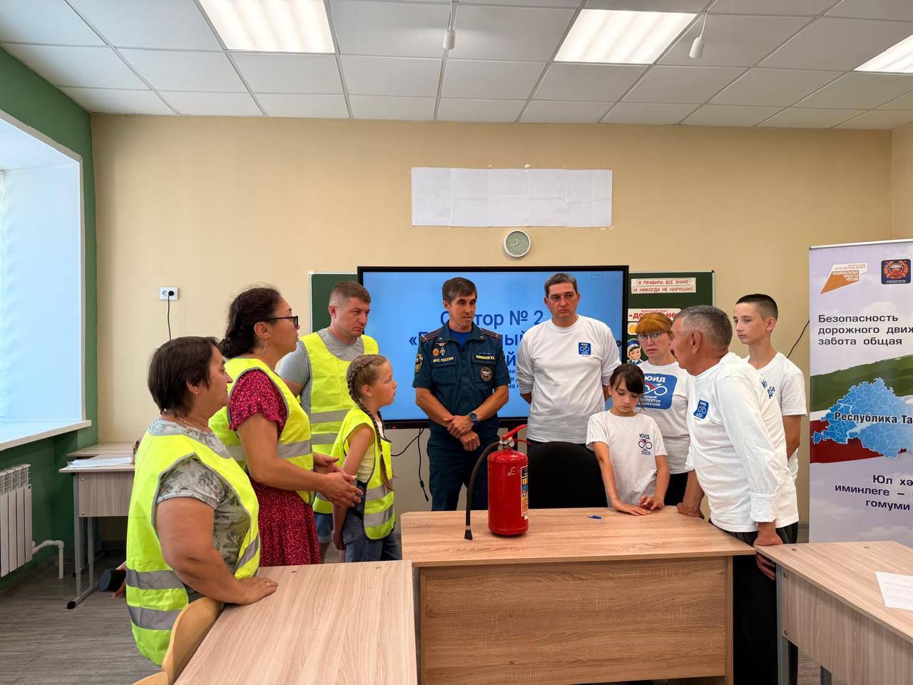 «Старты поколений» в Нурлате: семья Козловых одержала победу в испытаниях на знание ПДД