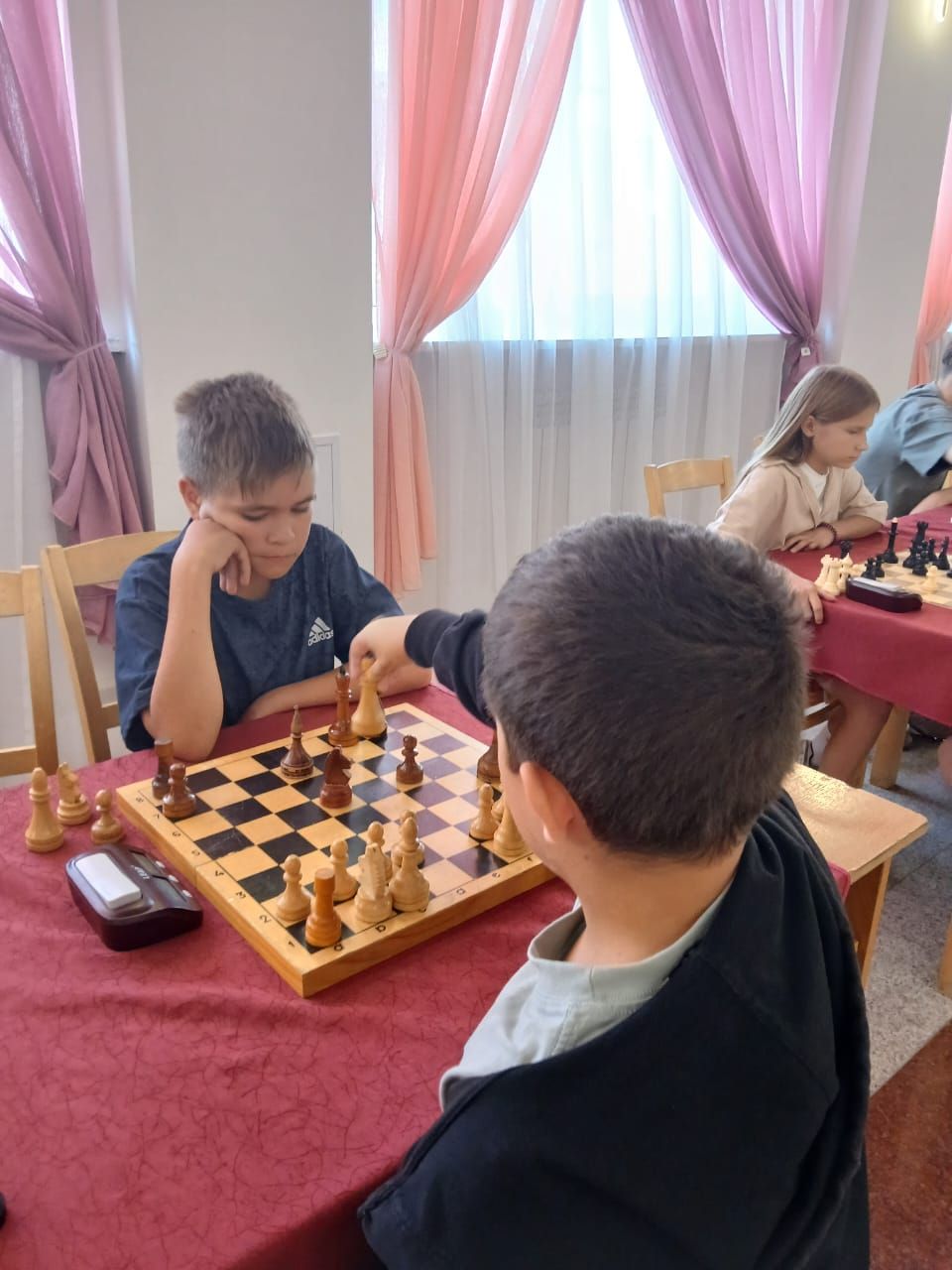 Юные шахматисты района отметили Международный день шахмат ярким турниром