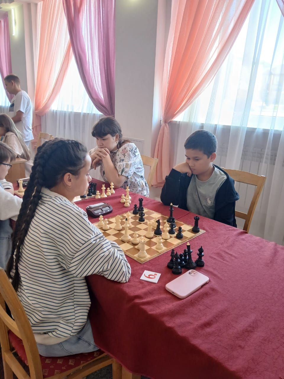 Юные шахматисты района отметили Международный день шахмат ярким турниром