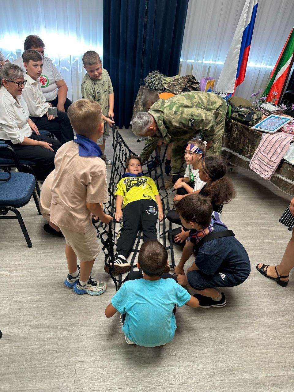 «Ангелы Донбасса»: в Нурлате почтили память погибших детей и встретились с героем СВО