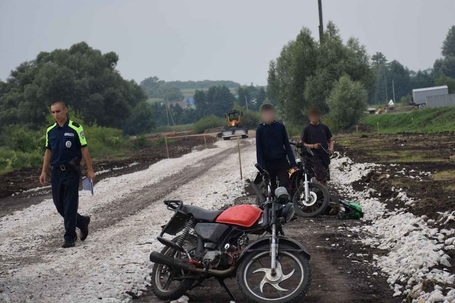 Подростки на питбайках задержаны на участке строящейся дороги под Нурлатом