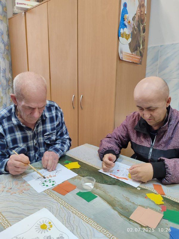 «Килэчэк» дарит радость творчества: нурлатские пенсионеры освоили обрывную аппликацию