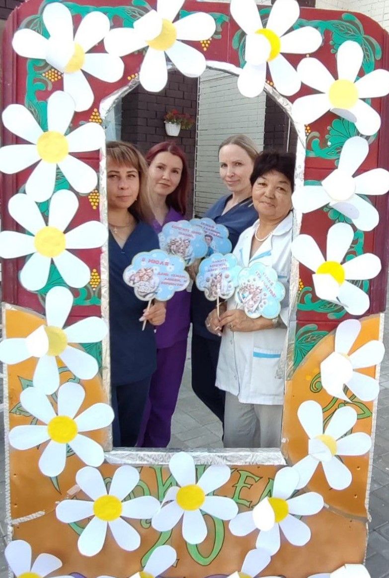 В Нурлатском доме престарелых отметили День семьи, любви и верности теплым праздником