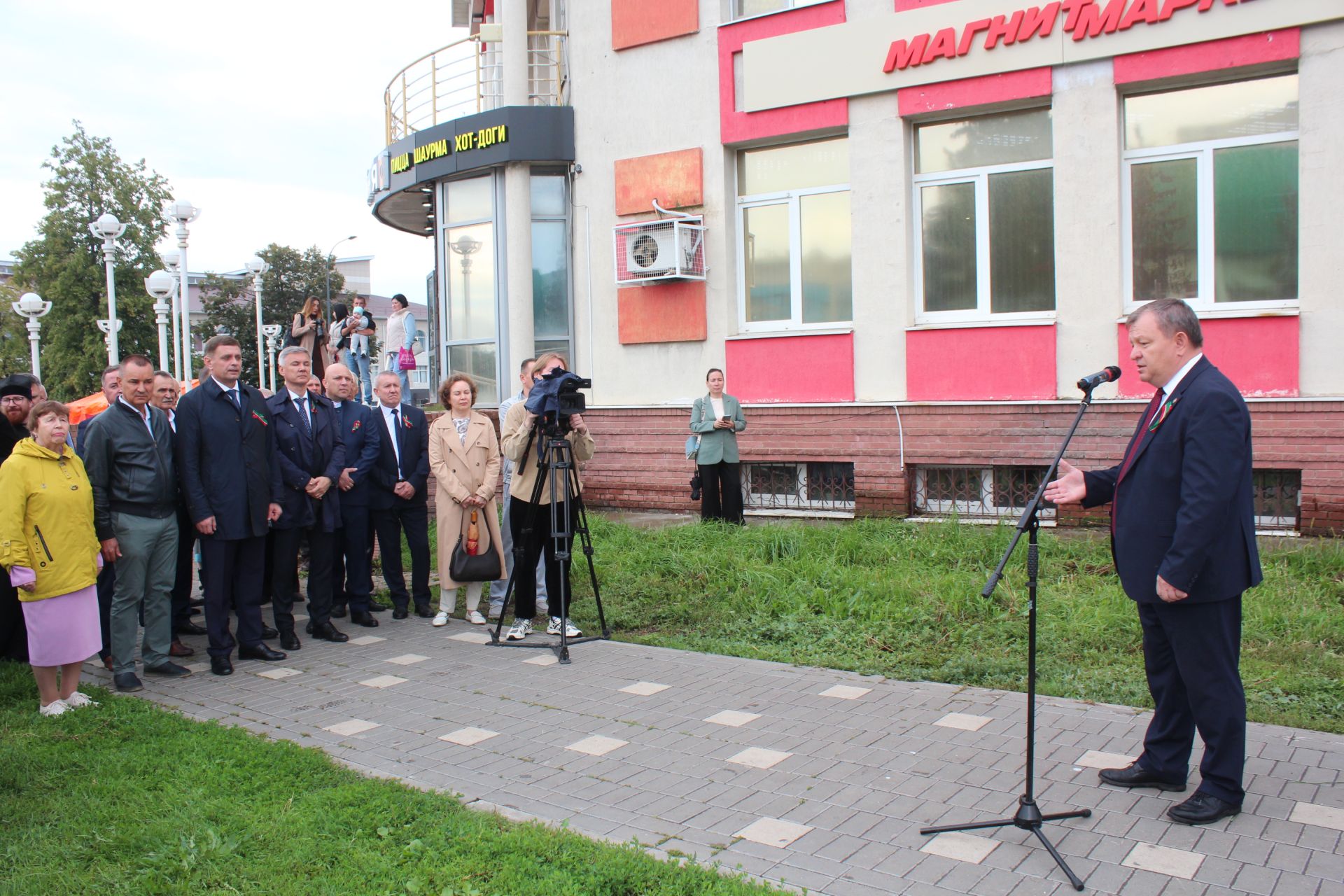 В Нурлате открылась уличная галерея земляков-героев Великой Отечественной войны