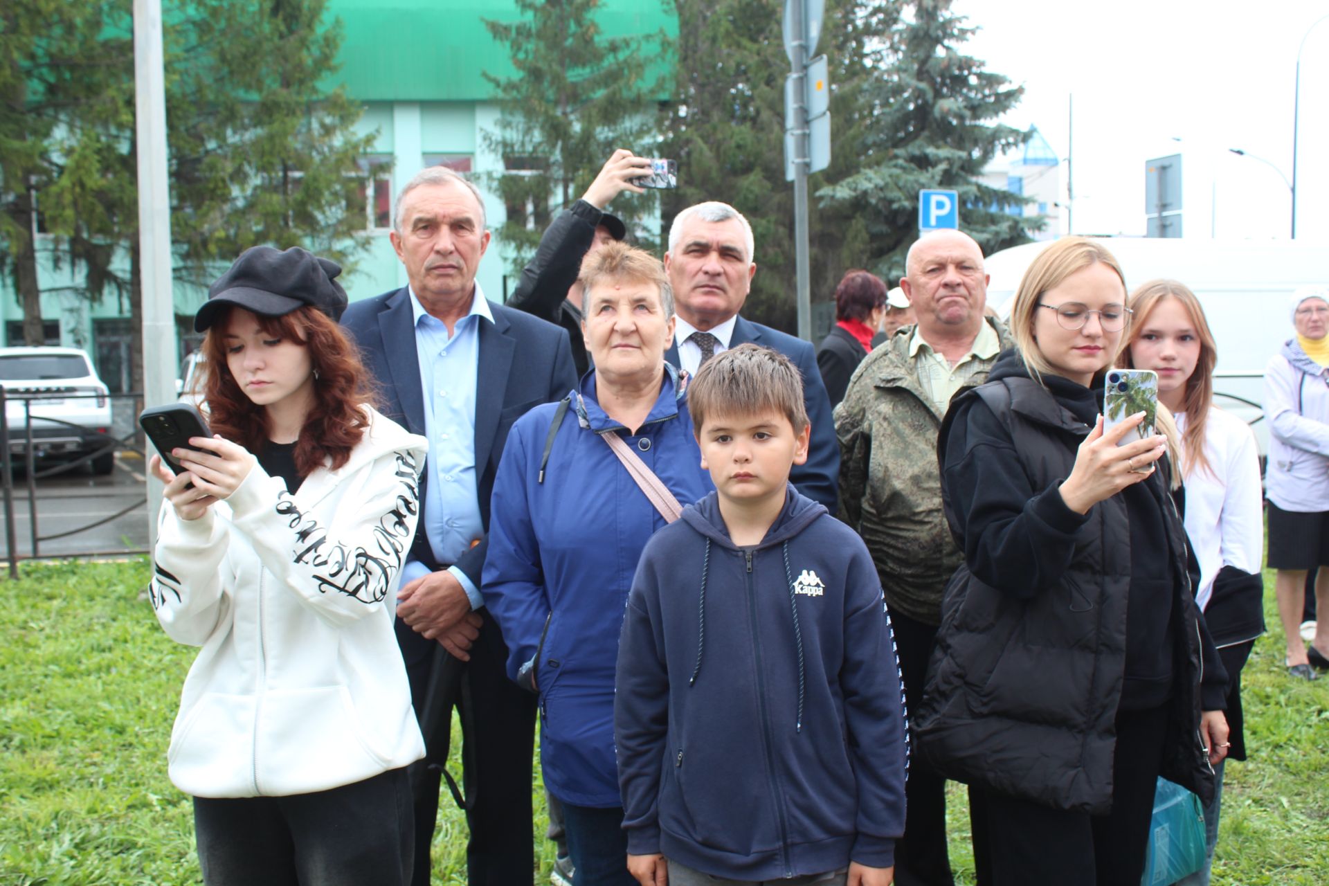 В Нурлате открылась уличная галерея земляков-героев Великой Отечественной войны